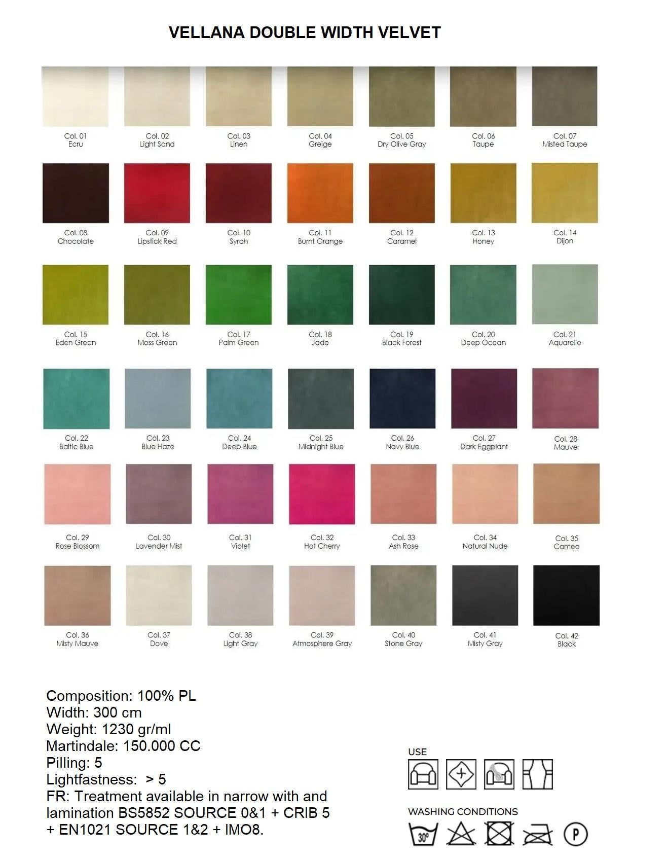 Canapé de style Art Déco recouvert de velours olive par Munna Design en vente 3