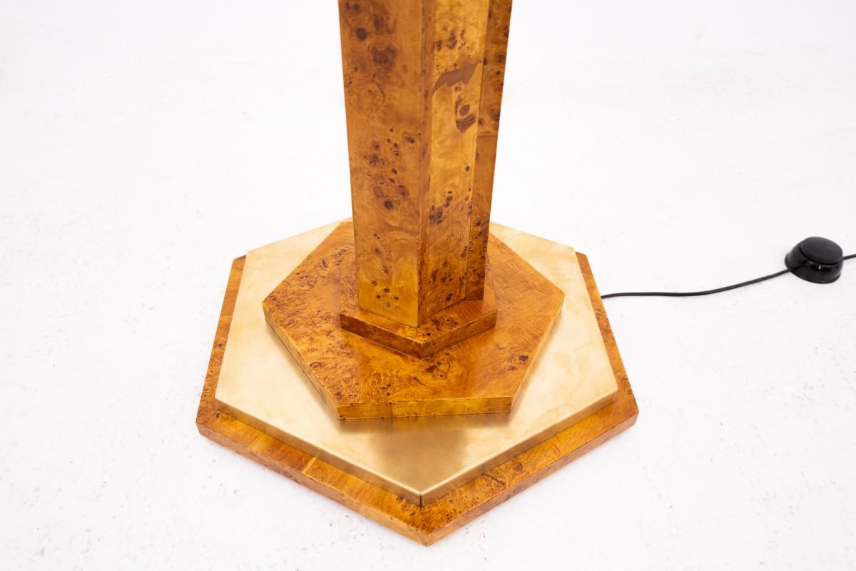 Art Deco standing lamp from the mid-20th century.

Dimensions: height 202 cm / width 47 cm / depth 43 cm