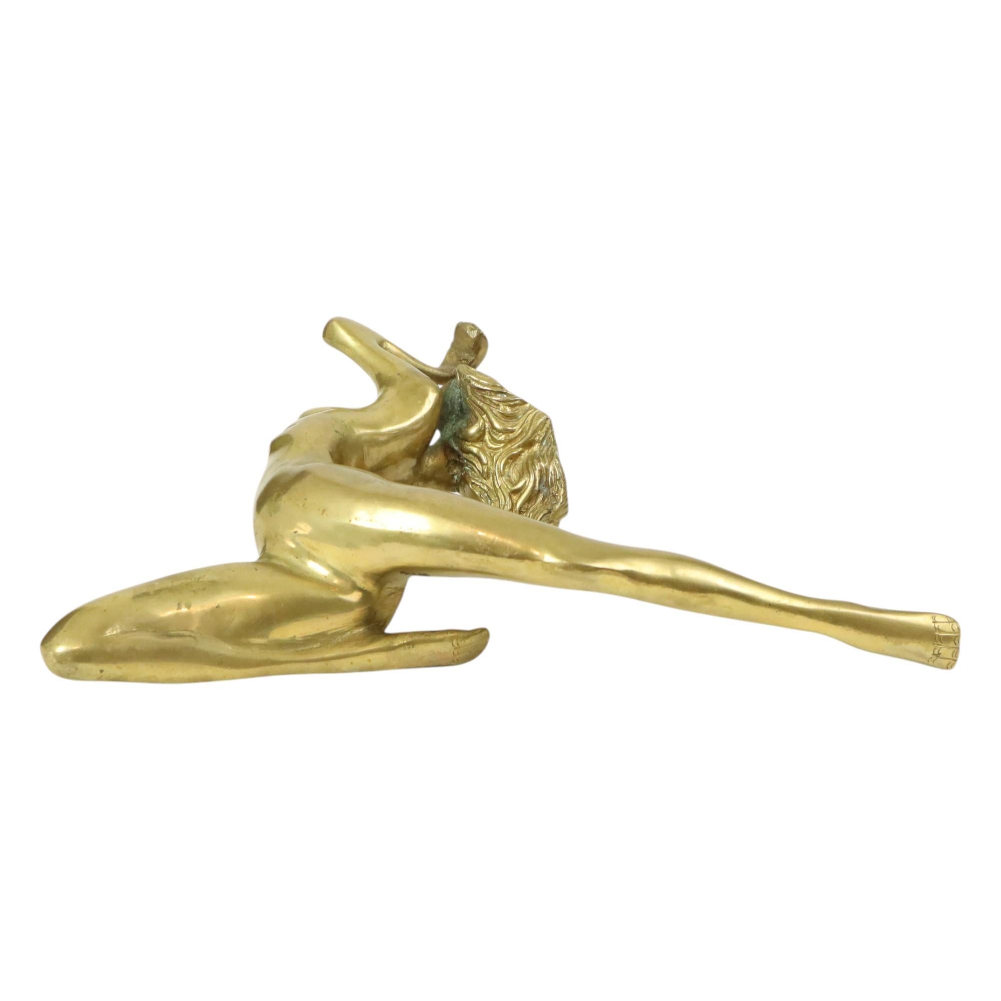 Statua in stile Art Deco Eleg Donna Nuda in ottone massiccio in vendita 6