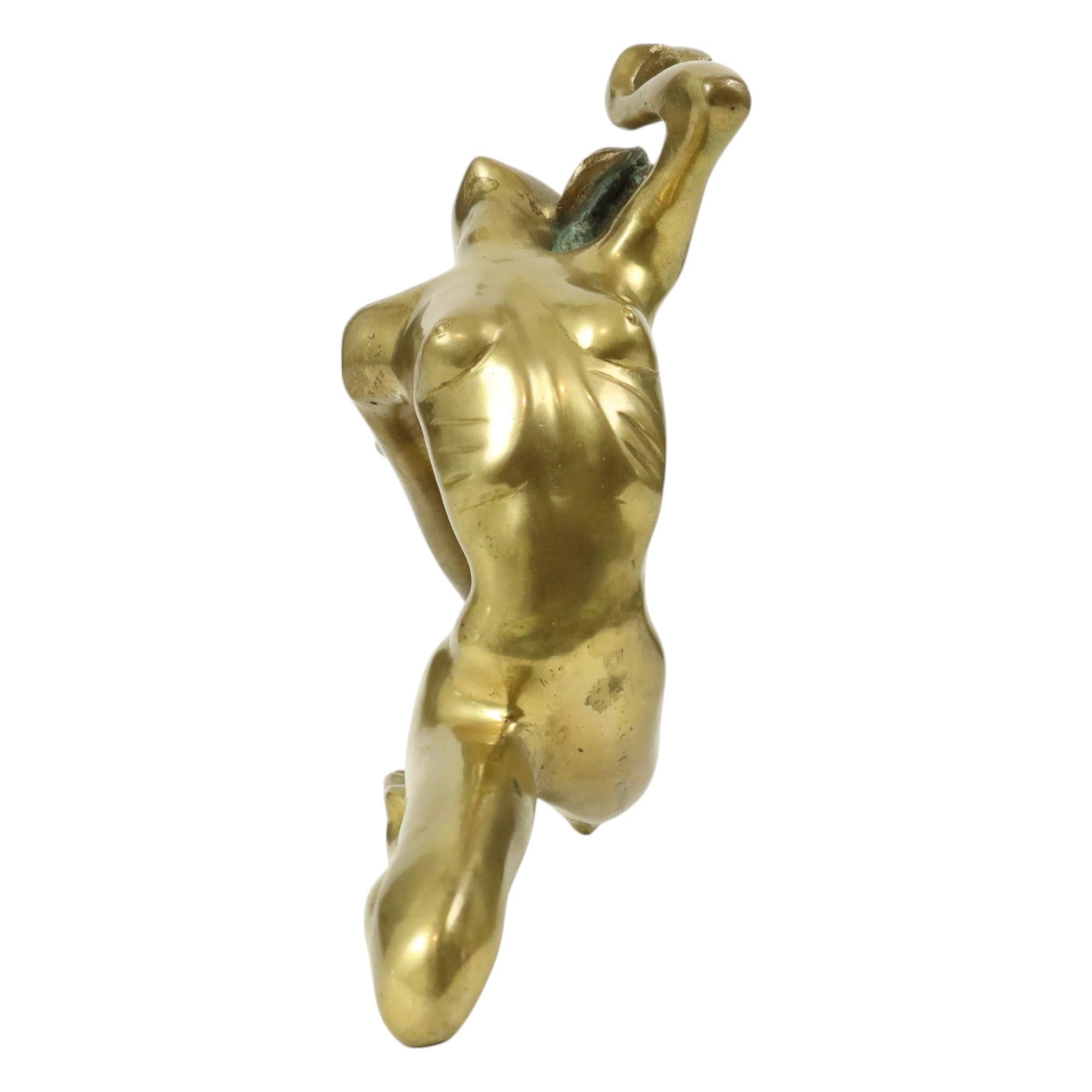 Europeo Statua in stile Art Deco Eleg Donna Nuda in ottone massiccio in vendita