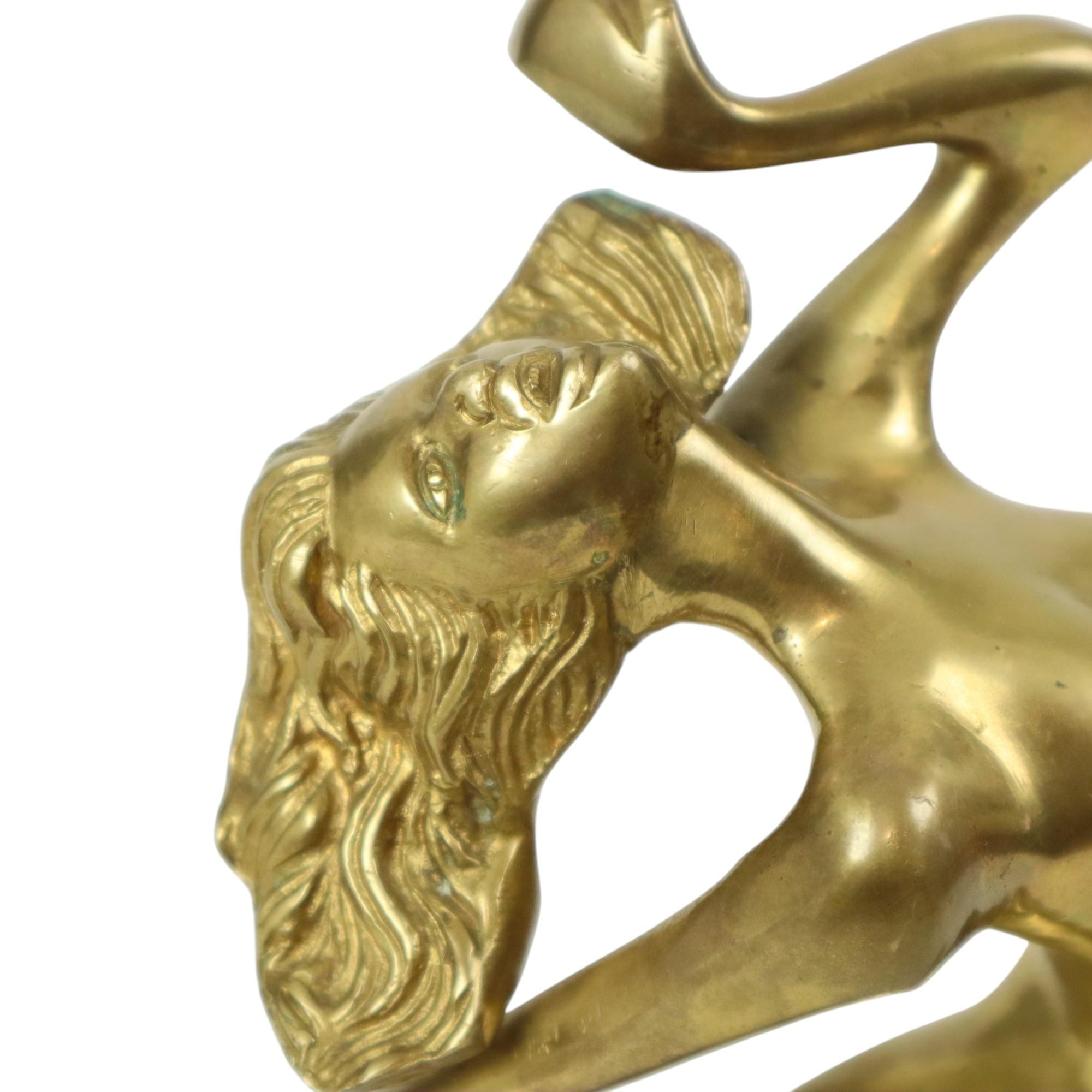 Fine XX secolo Statua in stile Art Deco Eleg Donna Nuda in ottone massiccio in vendita