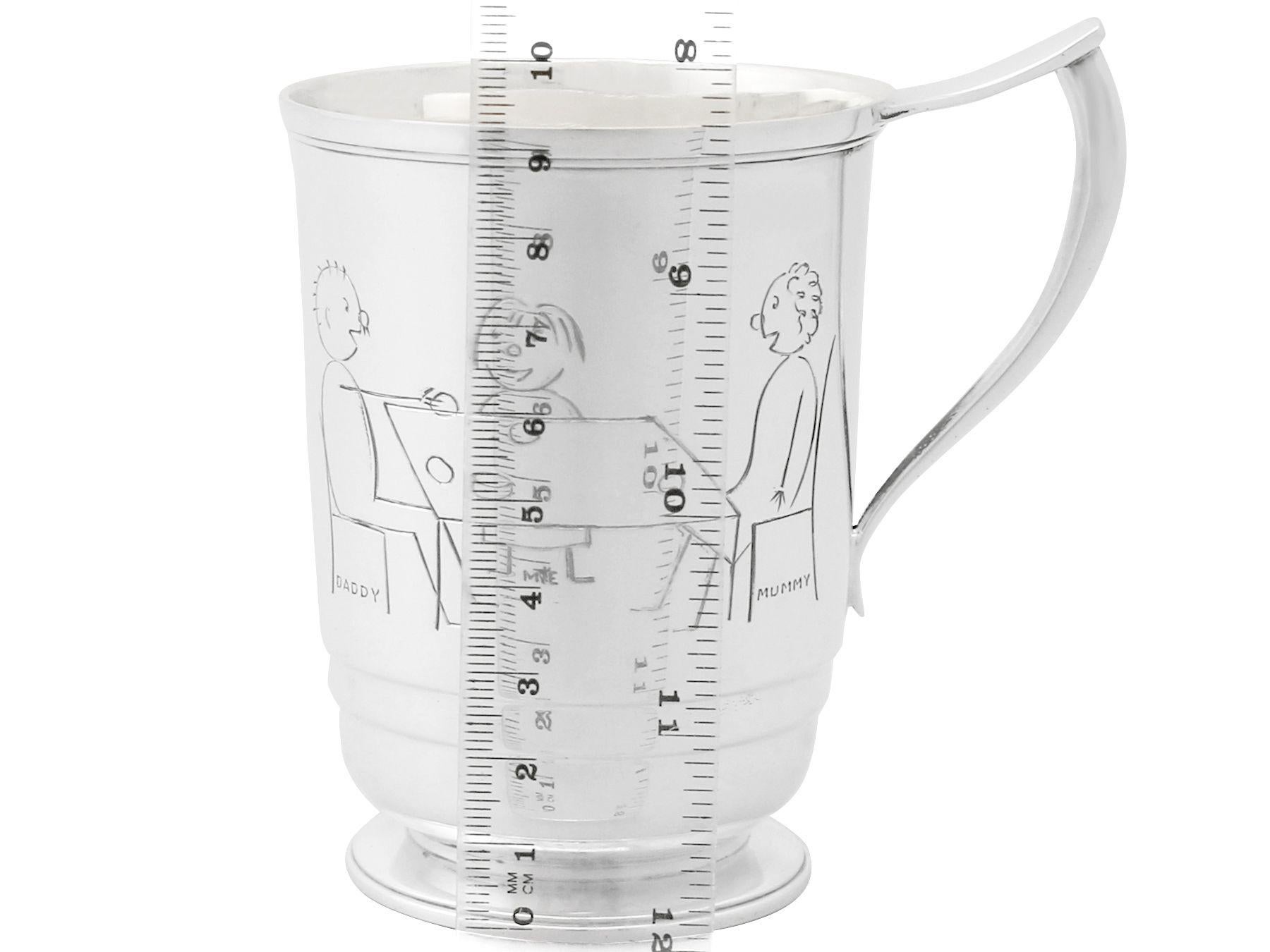 Tasse de baptême vintage en argent sterling de style Art déco en vente 2