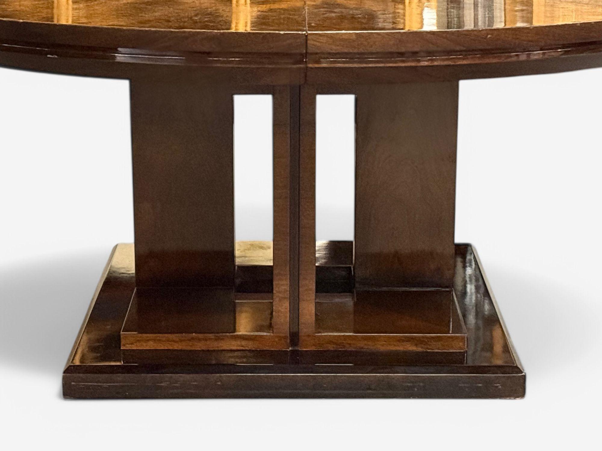 20ième siècle Table de salle à manger de style Art déco, acajou Sunburst, laqué, table centrale, 20e siècle en vente
