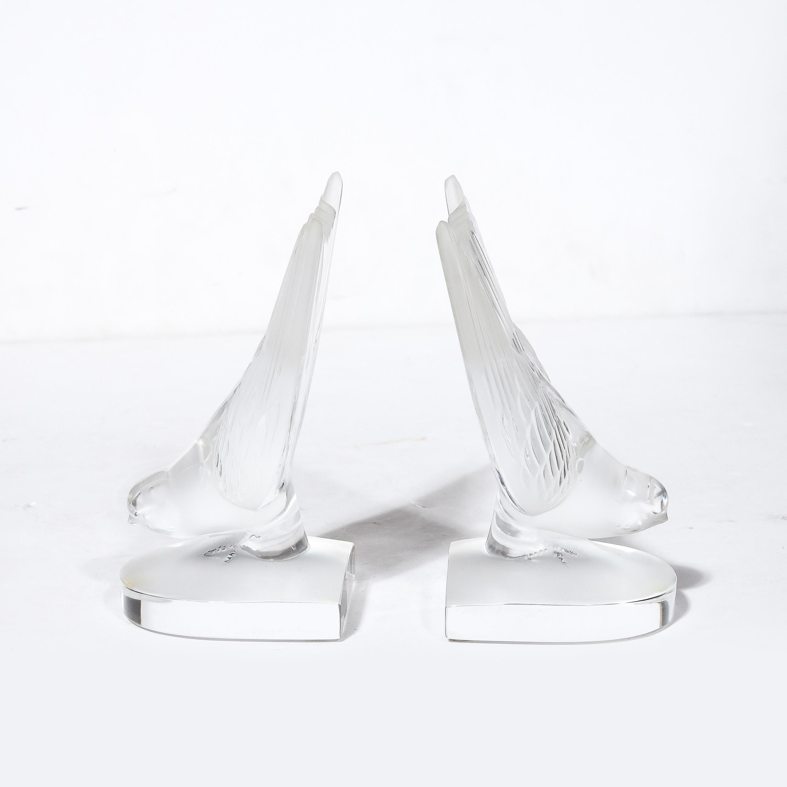 Art Deco Style 'Swallow' Bookends in Molded and Frosted Crystal signed Lalique For Sale 1