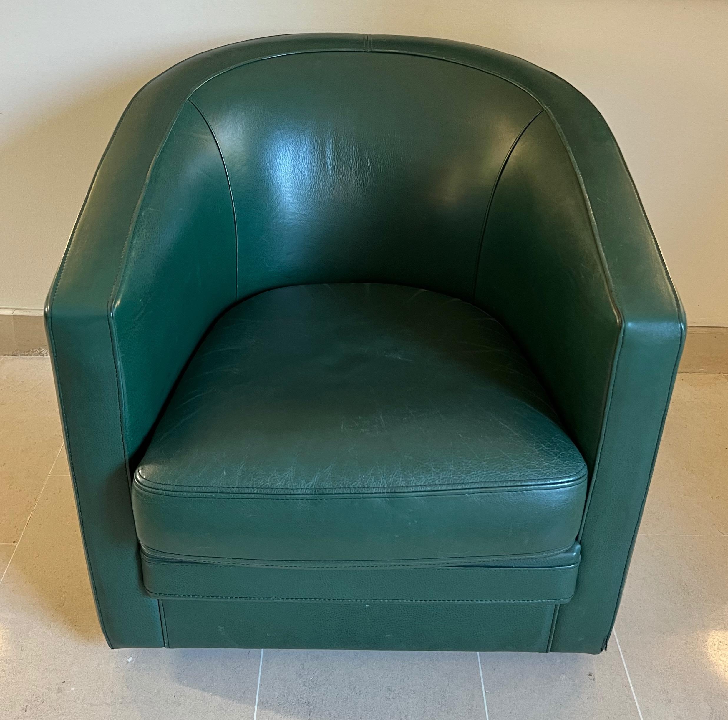 Art Deco Style Swivel Green Leather Club Armchair. Circa 1980 For Sale 5