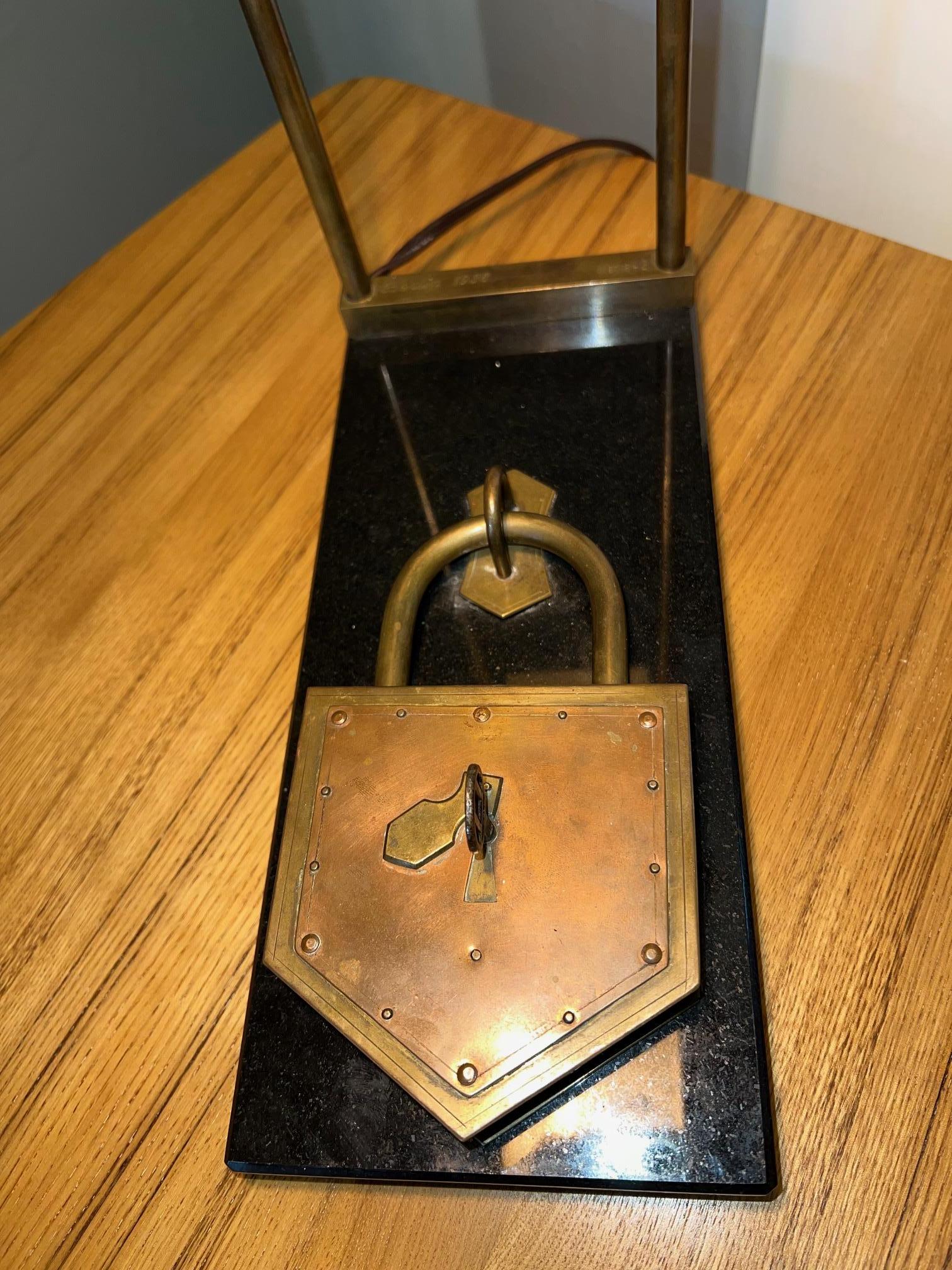 Art Deco Style Table Lamp

 Beautiful lamp made out of brass and marble base. 

On the base raised inscription “Berlin 1938. Werke AG”

19’ h x 12”w, base is 5.5”  x 12”

Condition is good. Rewired. 
