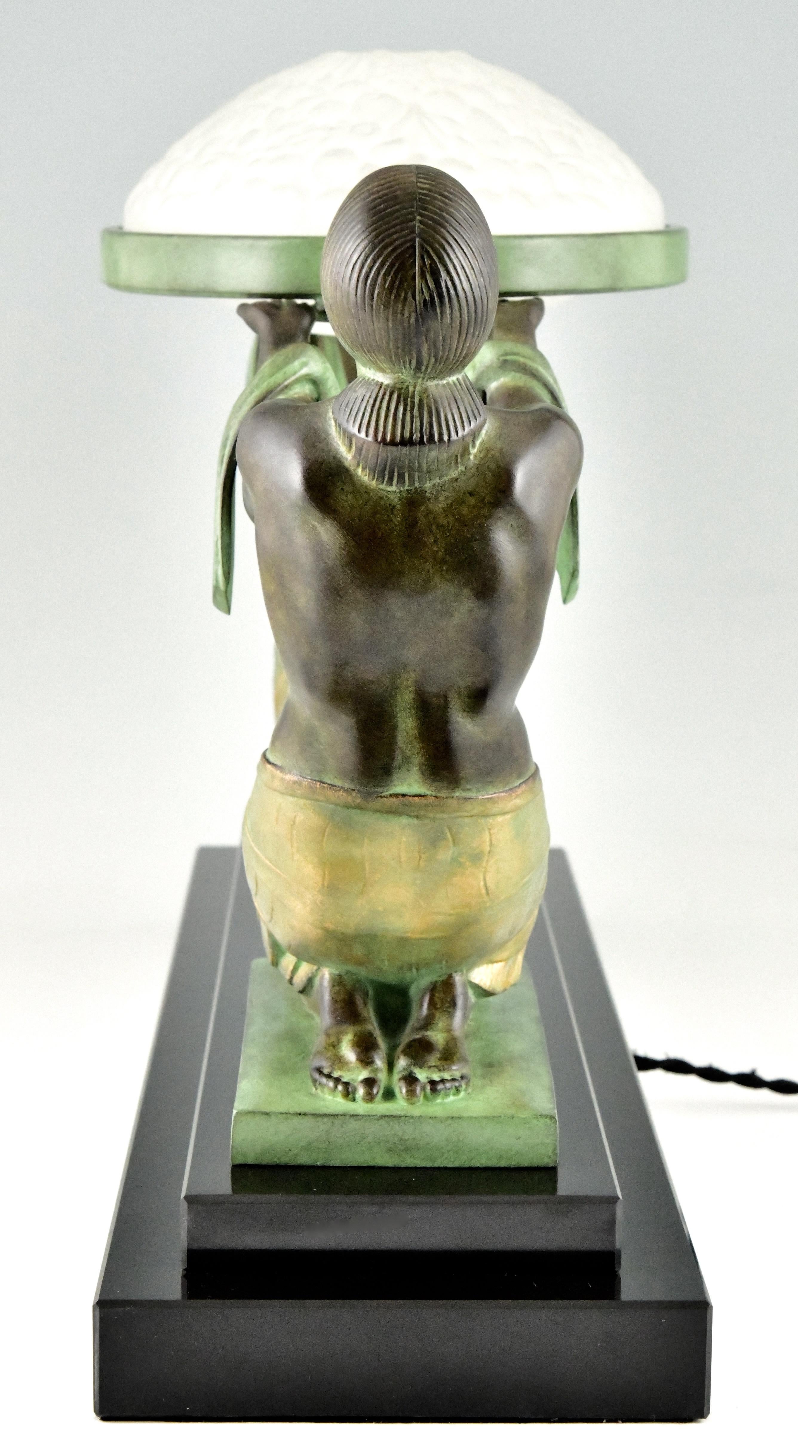 French Art Deco Style Table Lamp with Two Kneeling Nudes by Fayral for Max Le Verrier