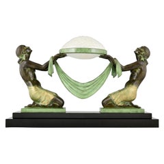 Lampada da tavolo in stile Art Déco con due nudi inginocchiati di Fayral per Max Le Verrier