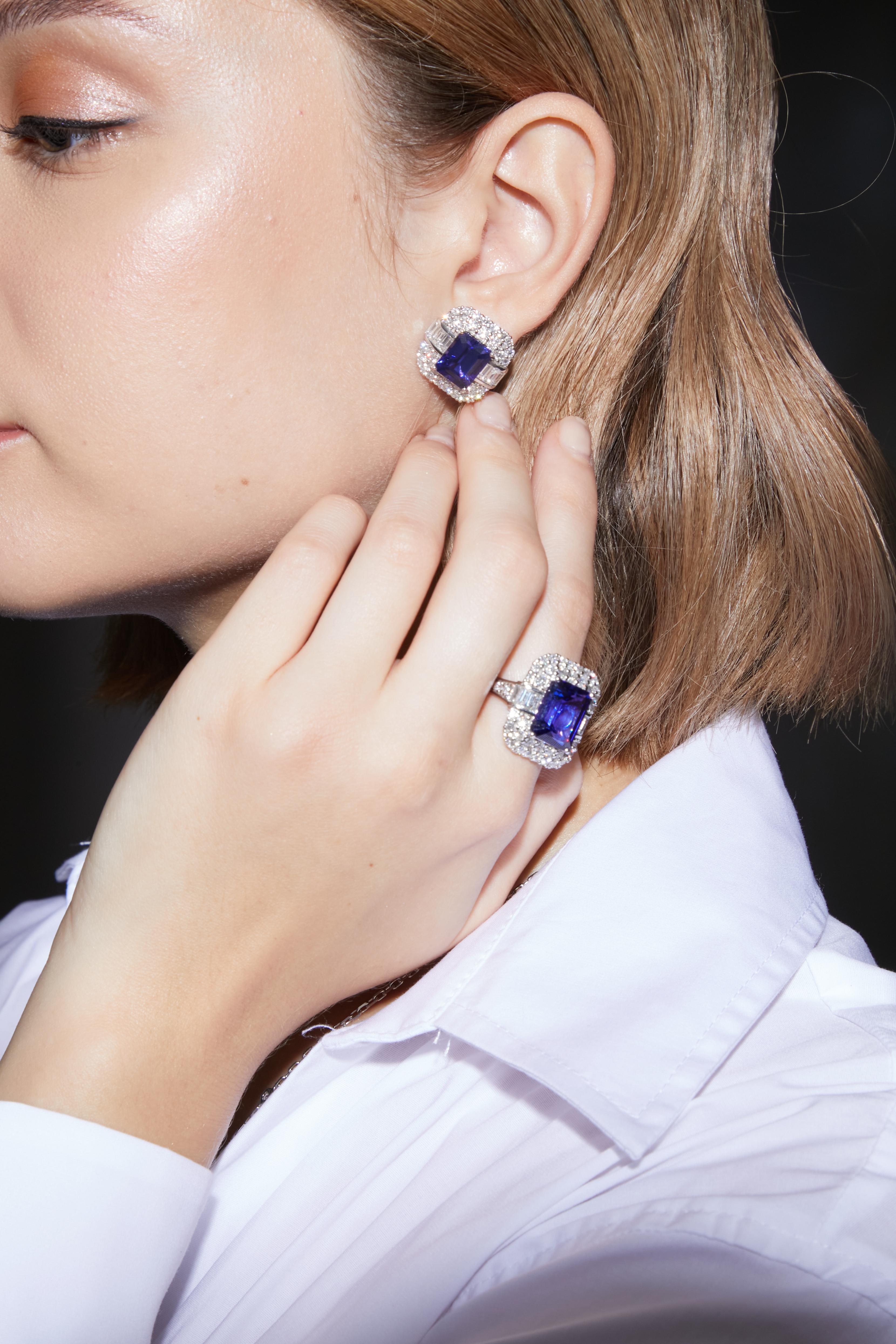 Octagon Cut Art Deco Style Tanzanite Stud Earrings with Diamond in 18 Karat White Gold For Sale