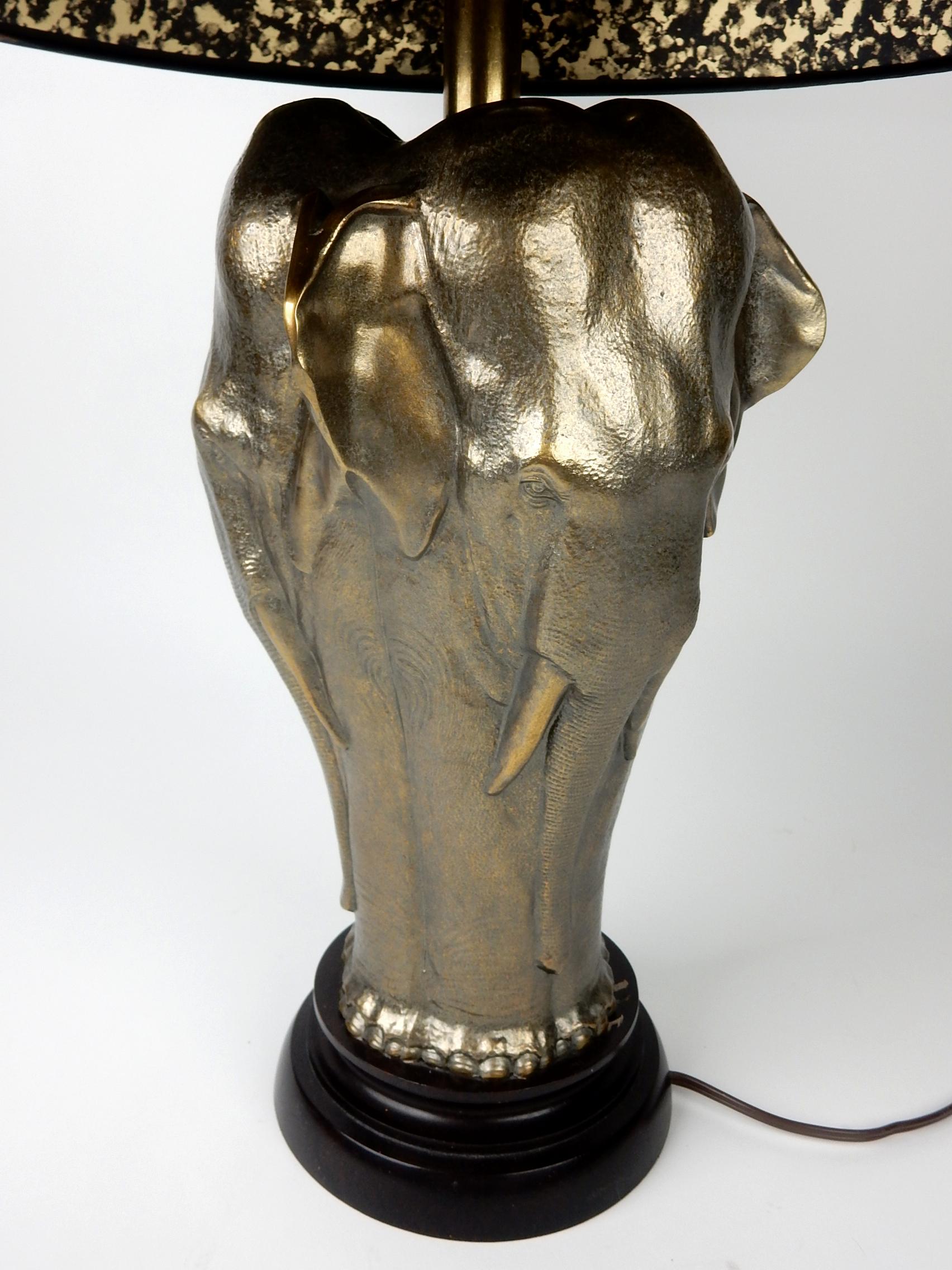 Art Deco Style Trio of Elephants Brass Table Lamp by Chapman 4