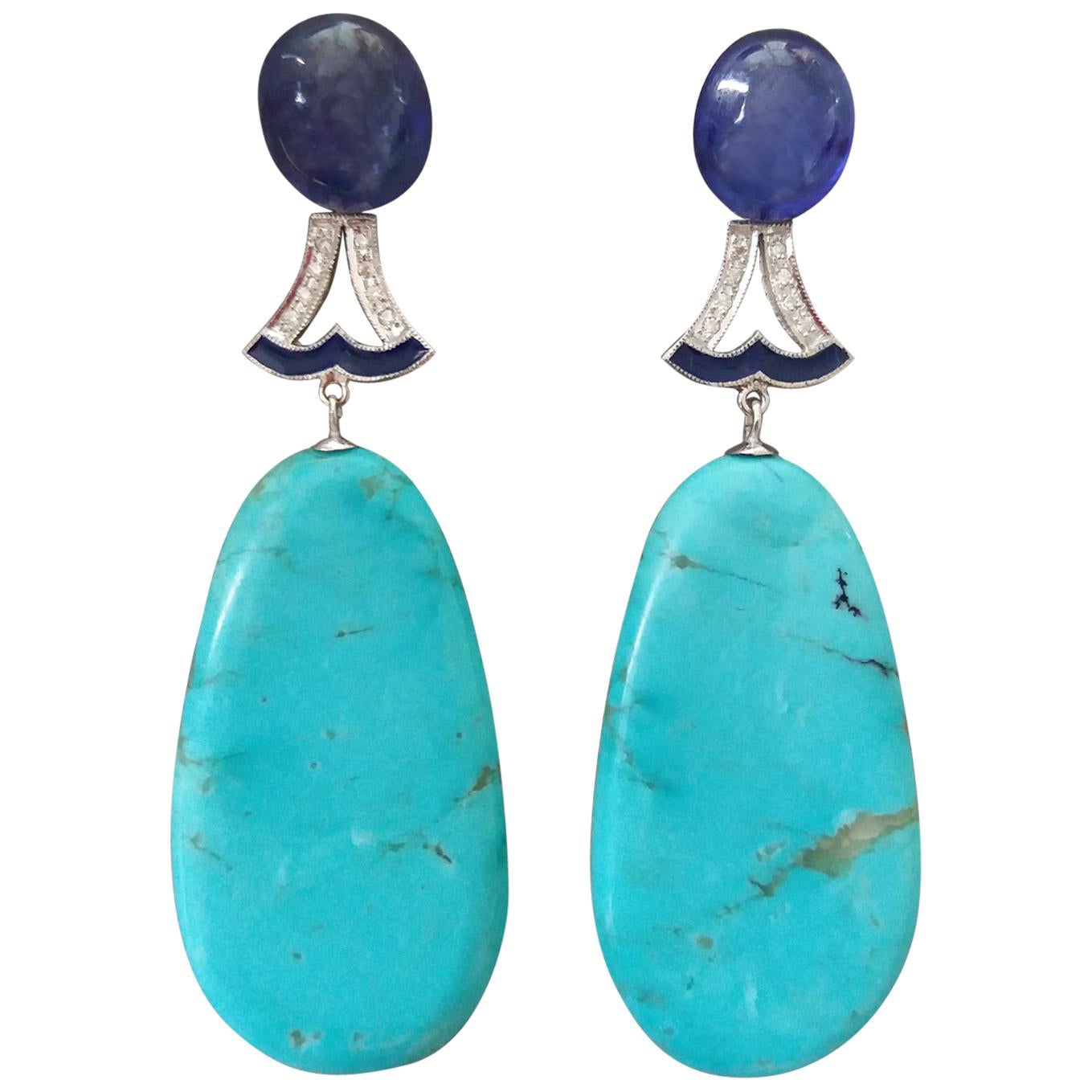 Boucles d'oreilles pendantes de style Art Déco en turquoise, saphir bleu, or, diamant et émail plat