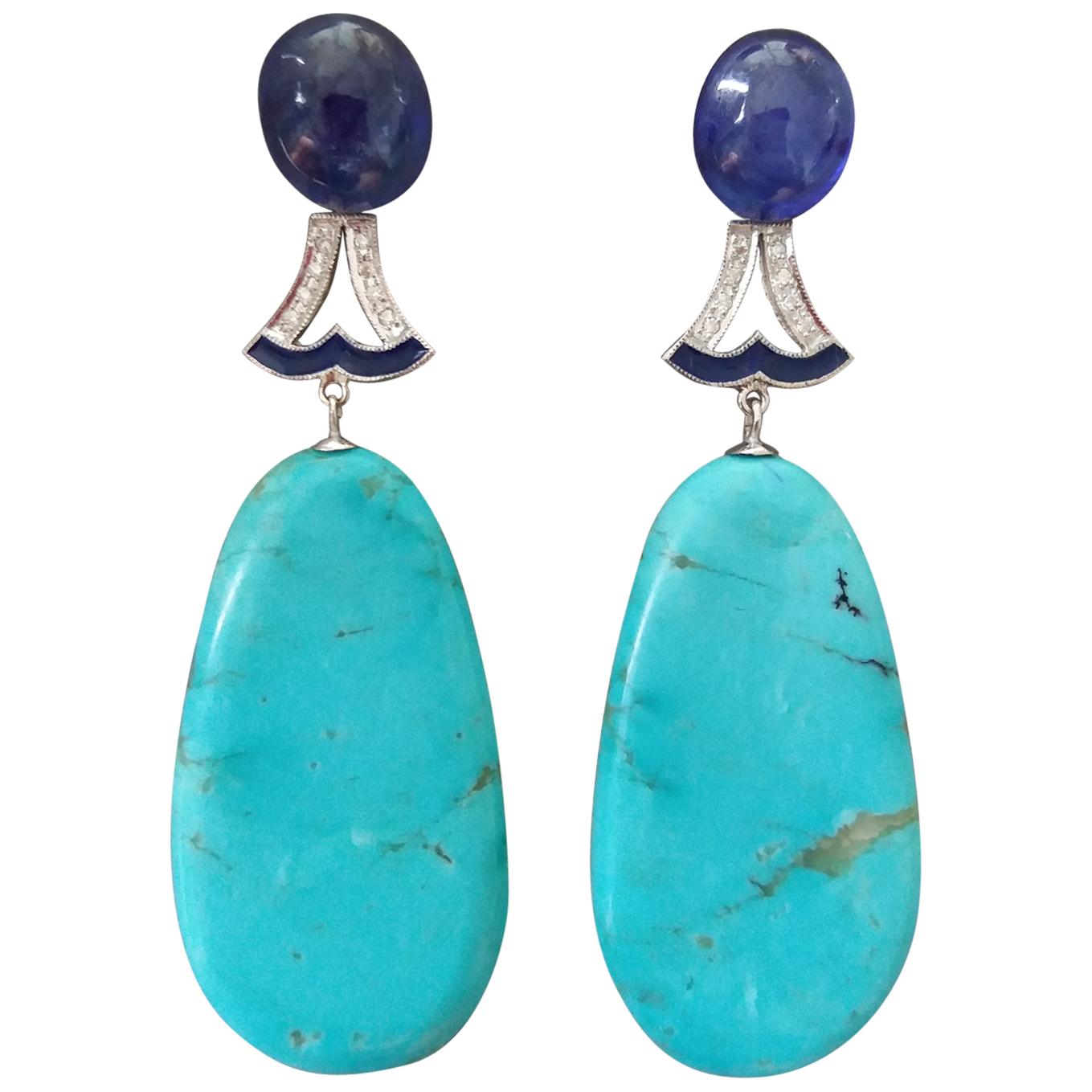 Boucles d'oreilles pendantes de style Art Déco en turquoise, saphir bleu, or, diamant et émail plat