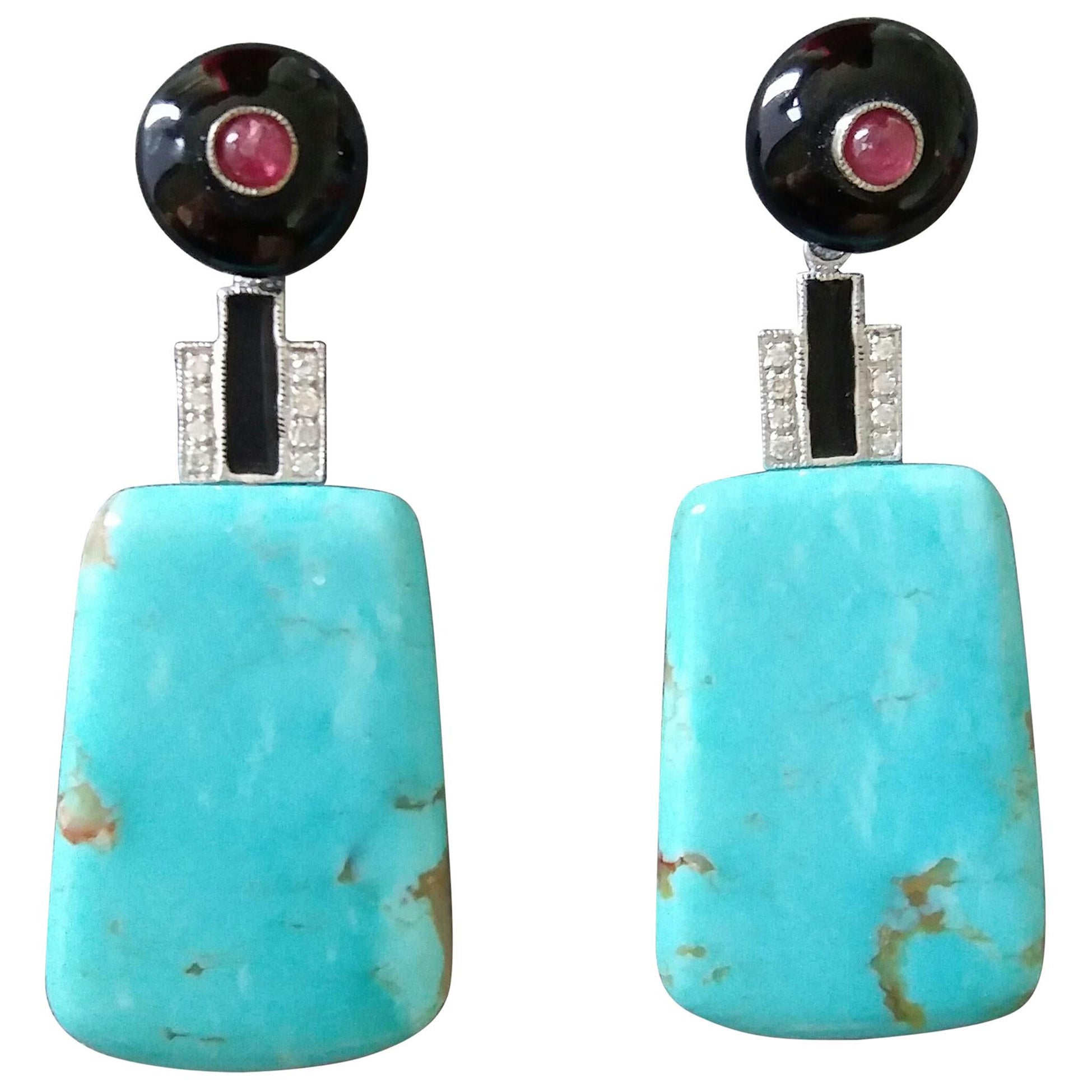 Boucles d'oreilles trapèze de style Art déco en or, turquoise, onix, diamants, rubis et émail