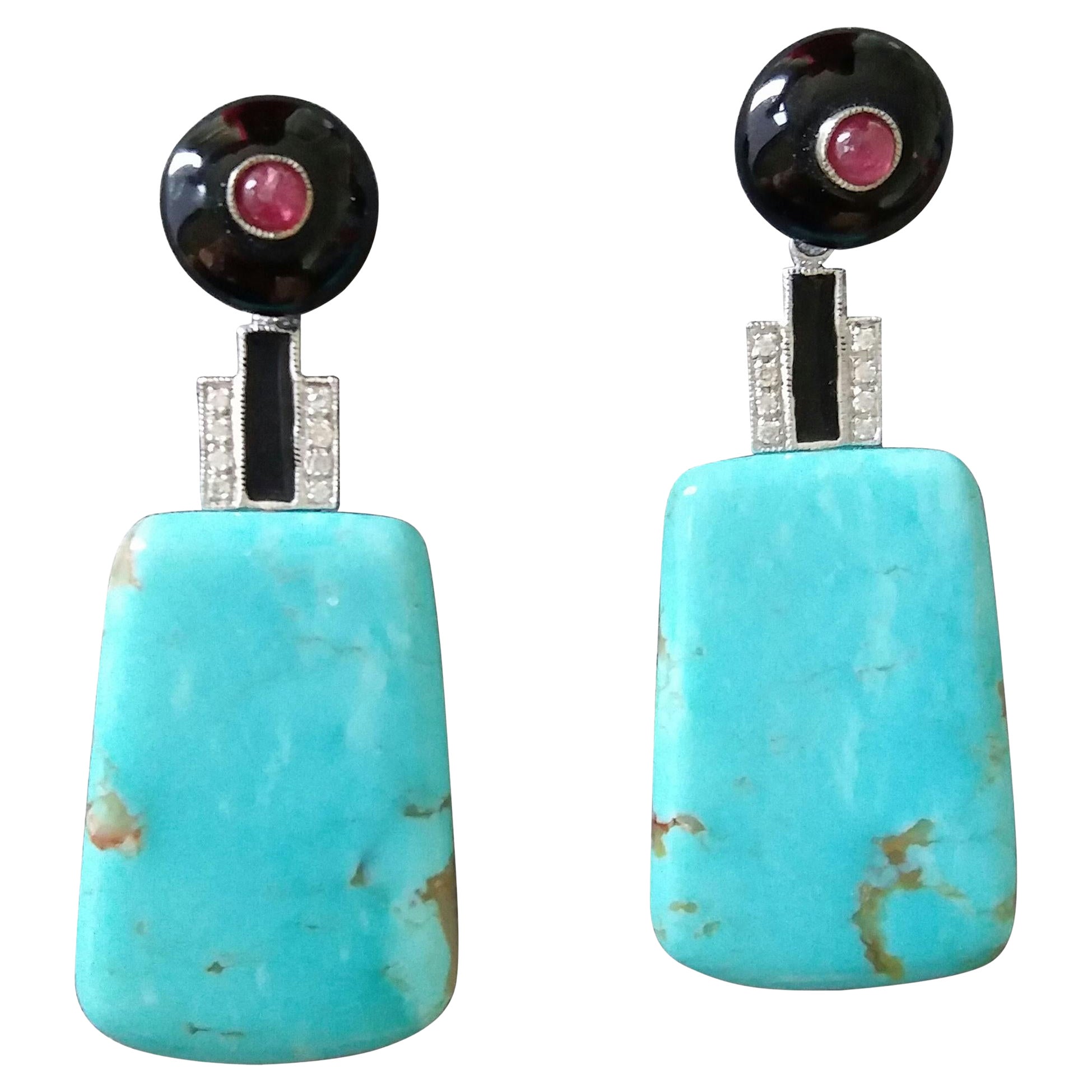 Boucles d'oreilles trapèze de style Art déco en or, turquoise, onix, diamants, rubis et émail