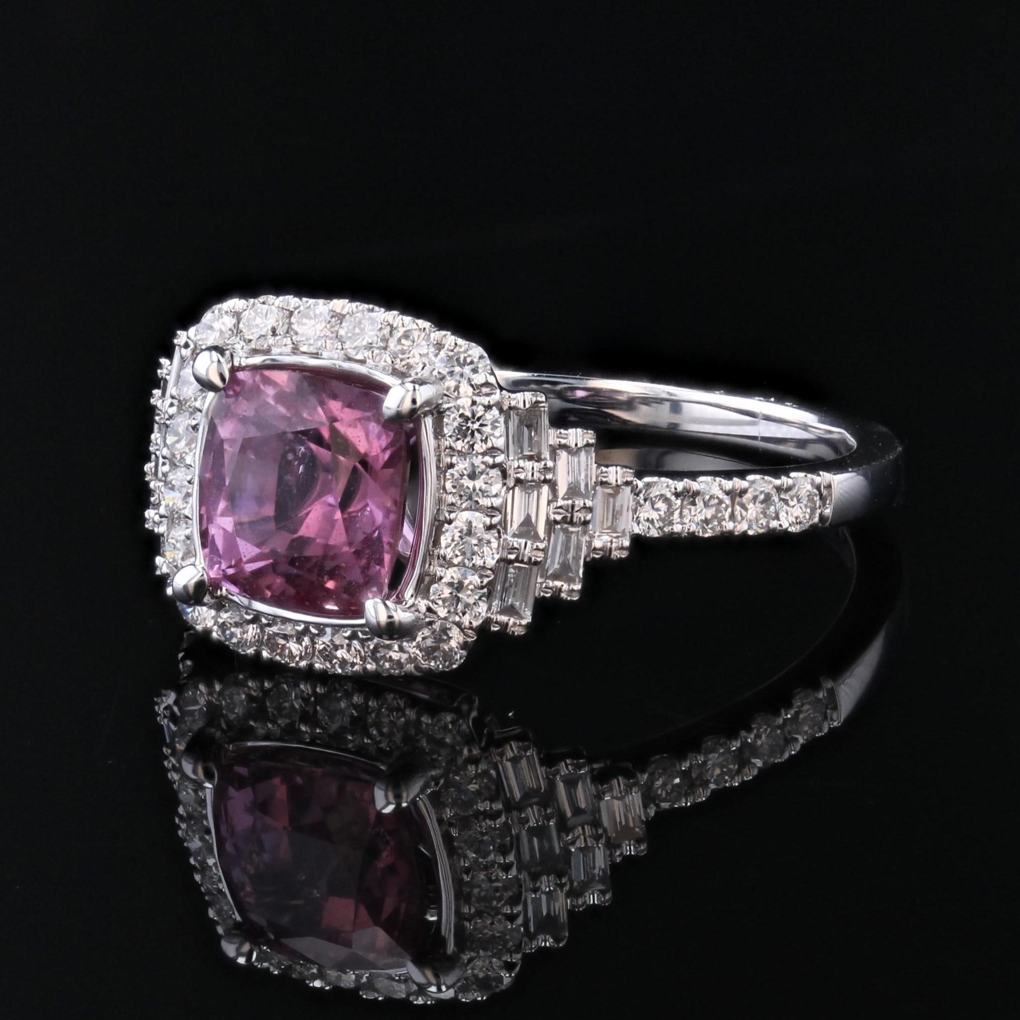 Art Deco Style Unheated Pink Ceylon Sapphire Diamonds 18 Karat White Gold Ring For Sale 1