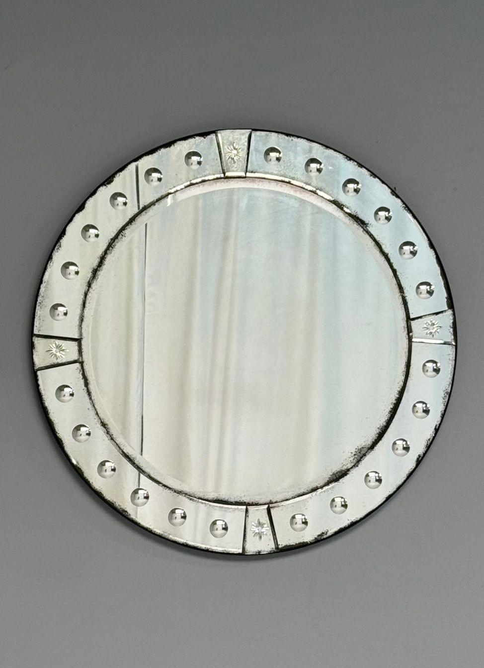 North American Art Deco Style, Venetian Circular Wall Mirrors, Antiqued Beveled Glass, 21st C. For Sale