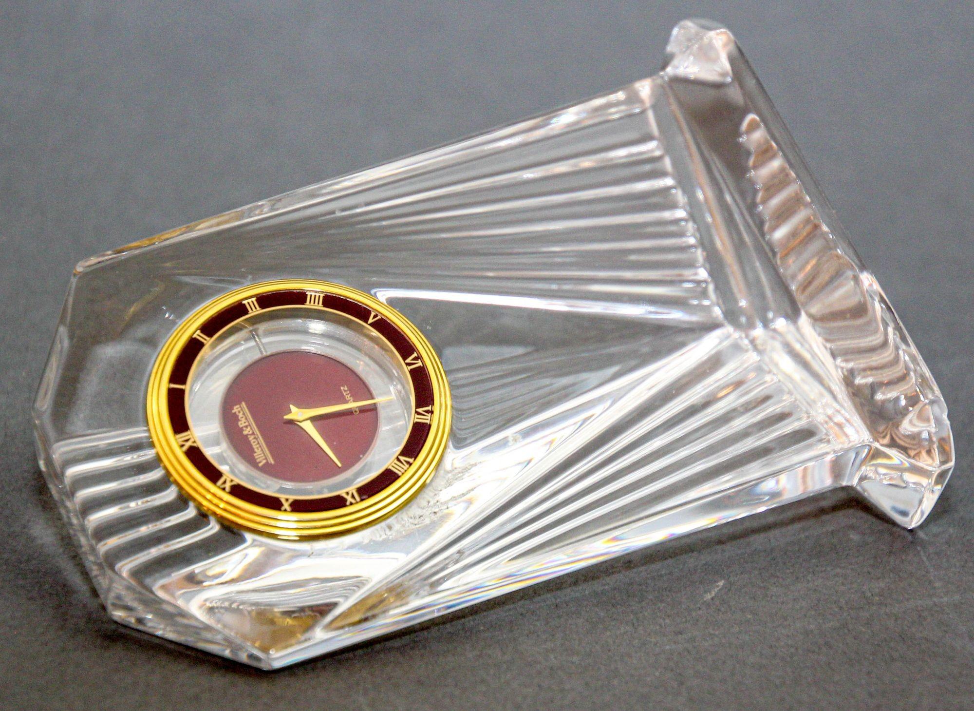 Art Deco Style Villeroy & Boch Crystal Quartz Clock Paperweight 1970s For Sale 2