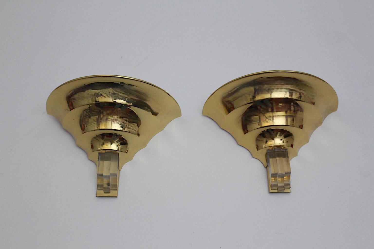 Metal Art Deco Style Vintage Brass Lucite Sconces Wall Lights Duo Pair 1980s Italy For Sale