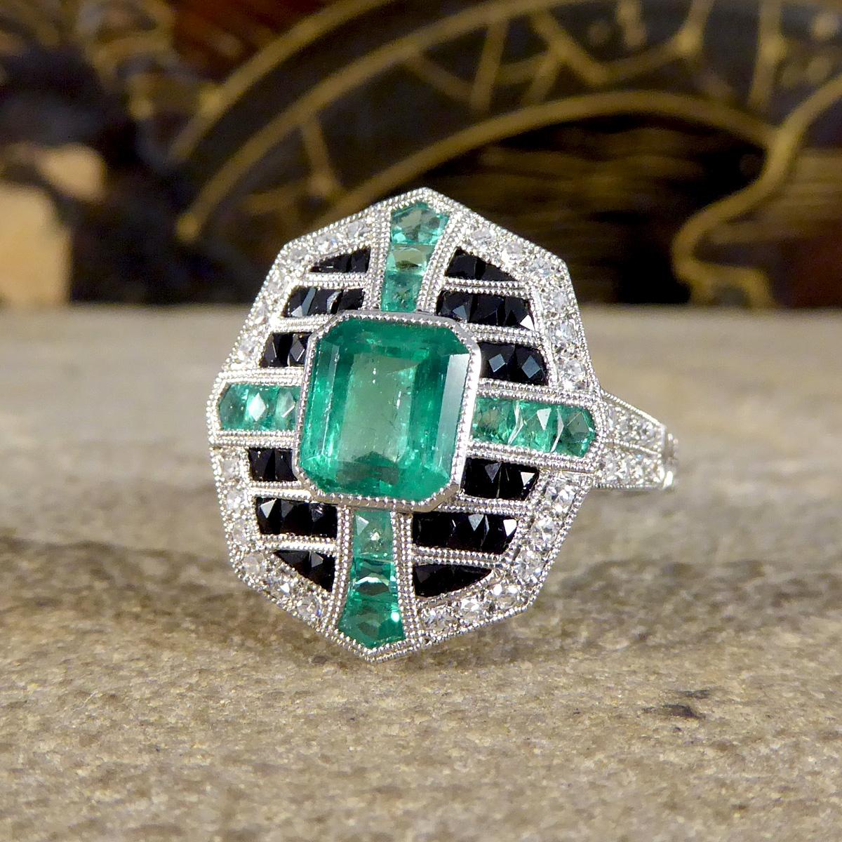 Art Deco Style Vintage Emerald Onyx and Diamond Geometric Cluster Ring in Plat In Excellent Condition In Yorkshire, West Yorkshire
