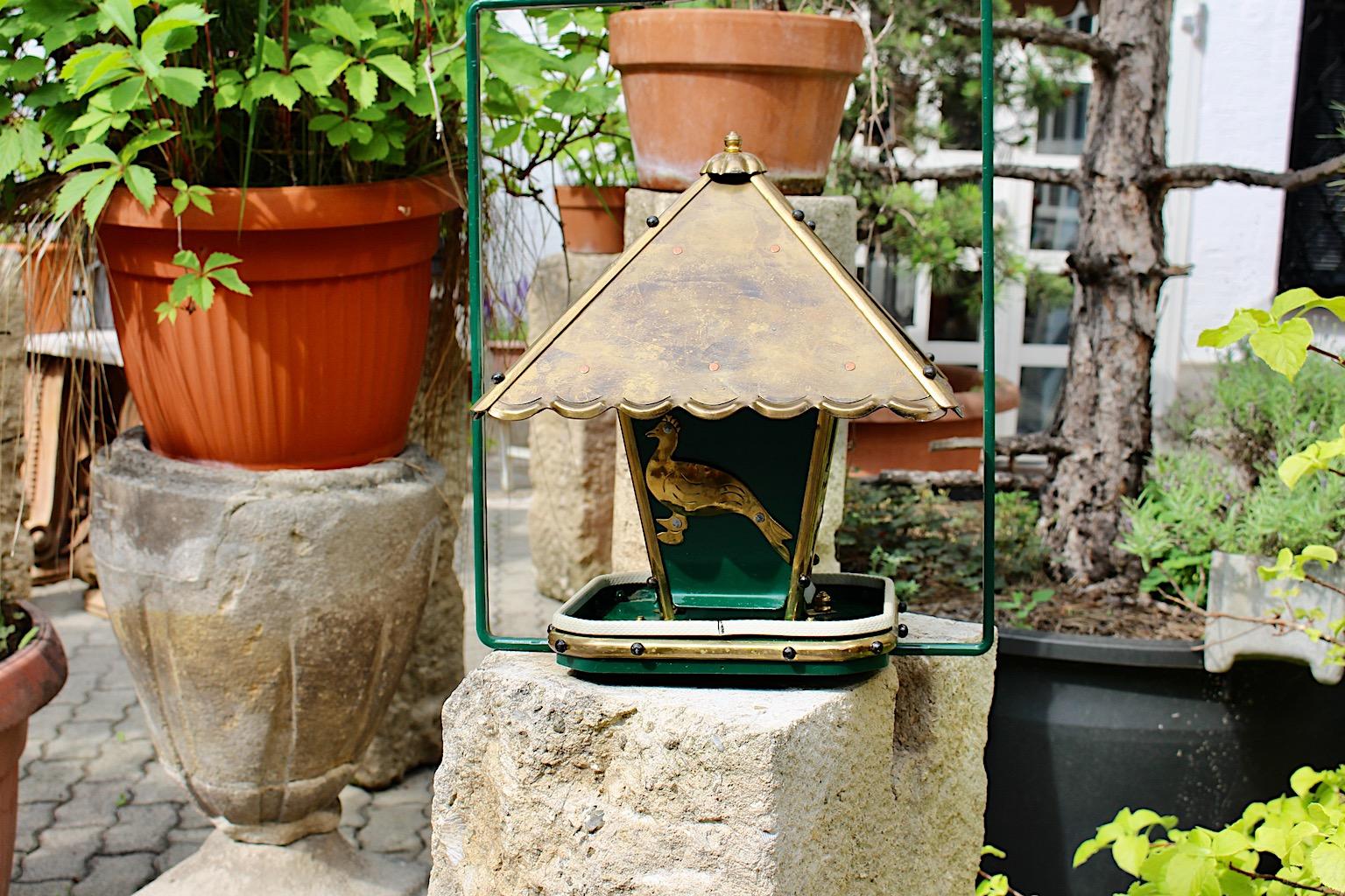 pagoda birdhouse