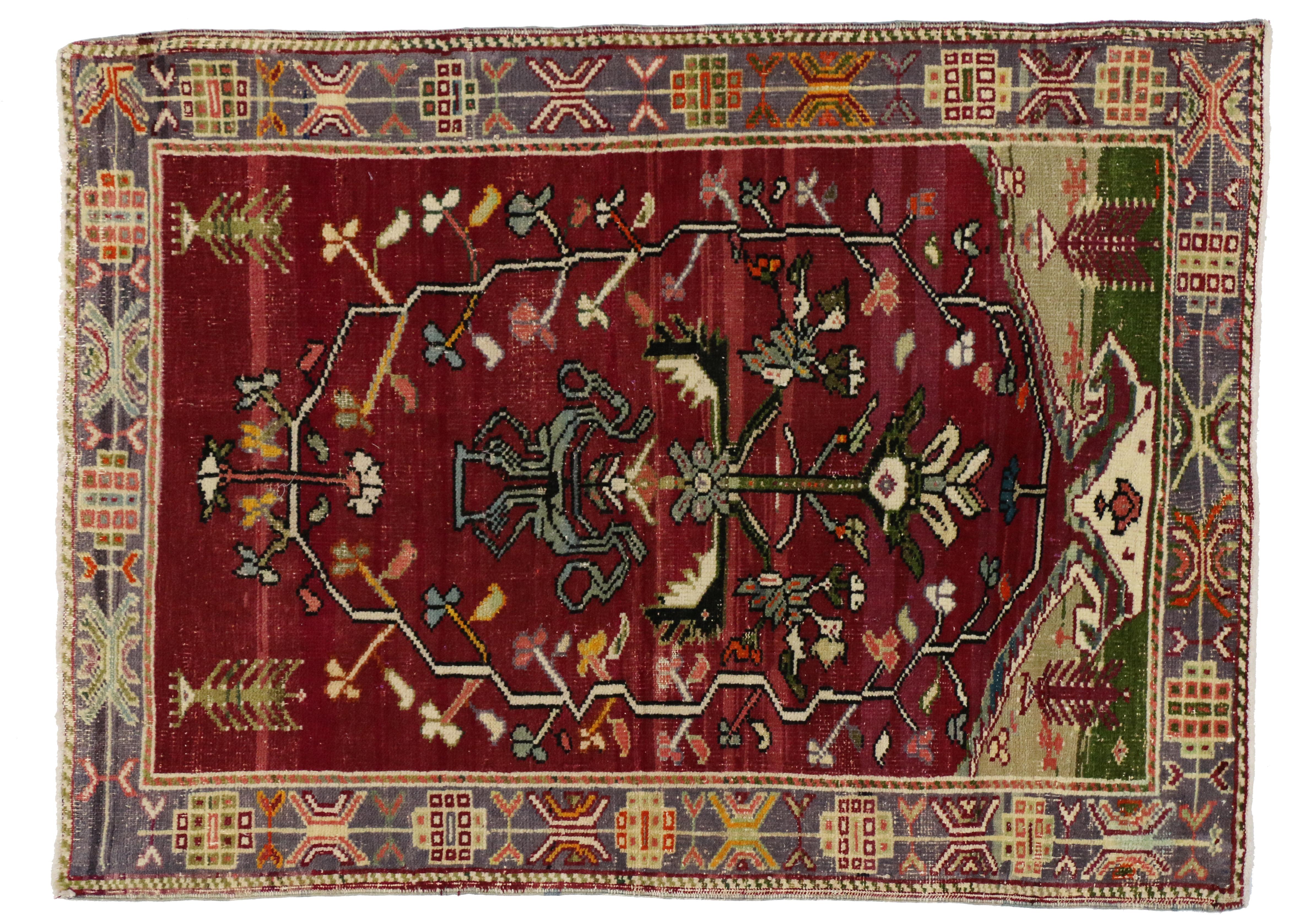 Art Deco Style Vintage Turkish Oushak Rug, Kitchen, Foyer or Entry Rug In Distressed Condition For Sale In Dallas, TX