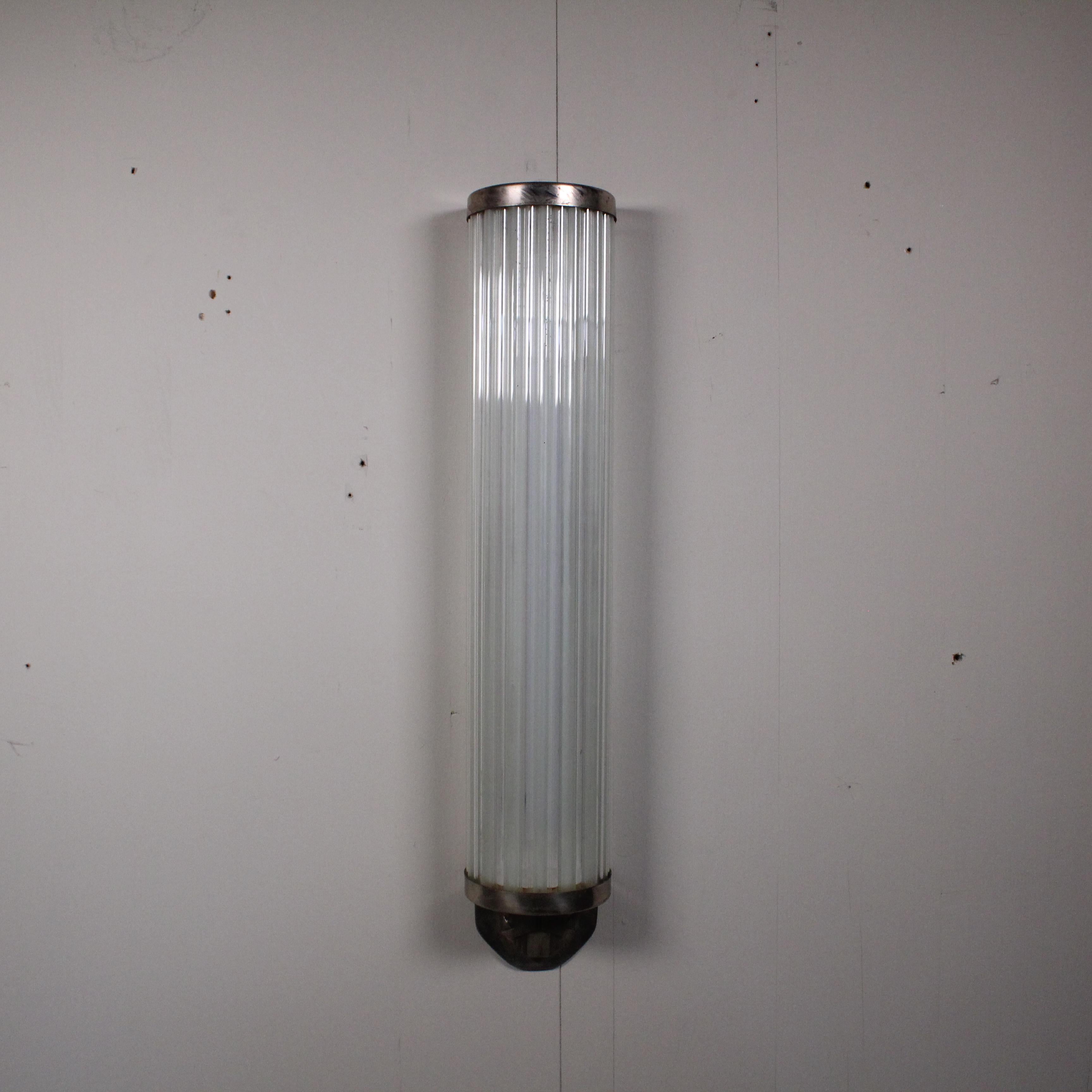 Art Deco style wall sconce, original from the 1930s For Sale 9