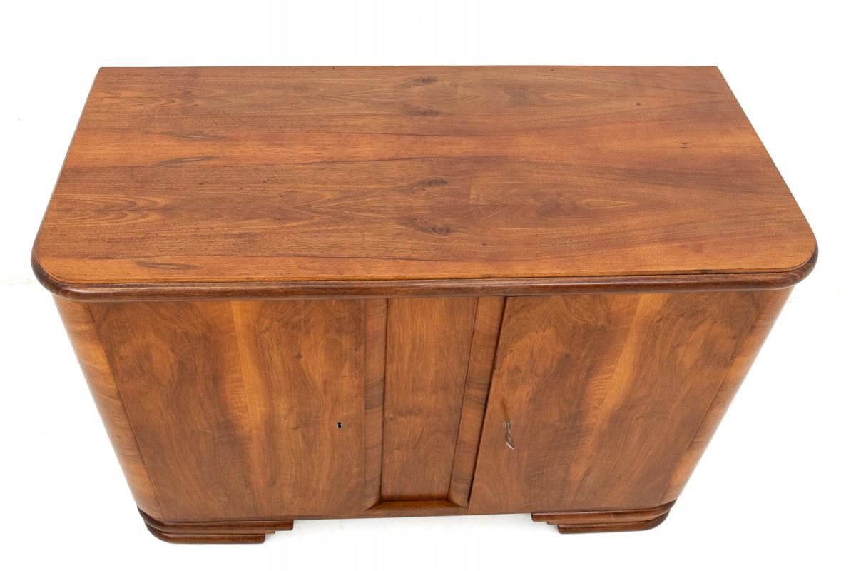 Art Deco style walnut chest of drawers, Poland, 1950s. For Sale 2