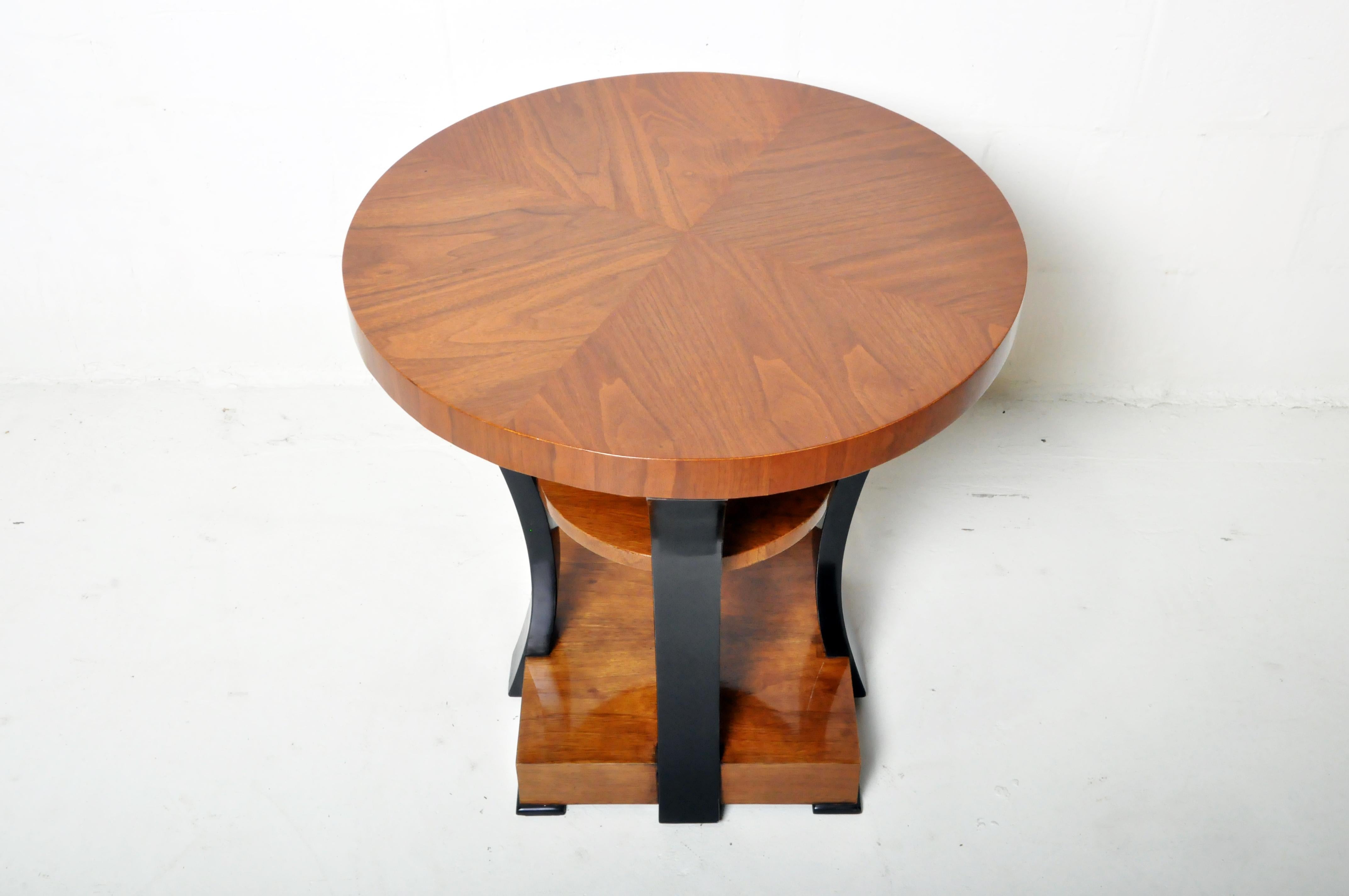 Art Deco Style Walnut Veneer Side Table 5
