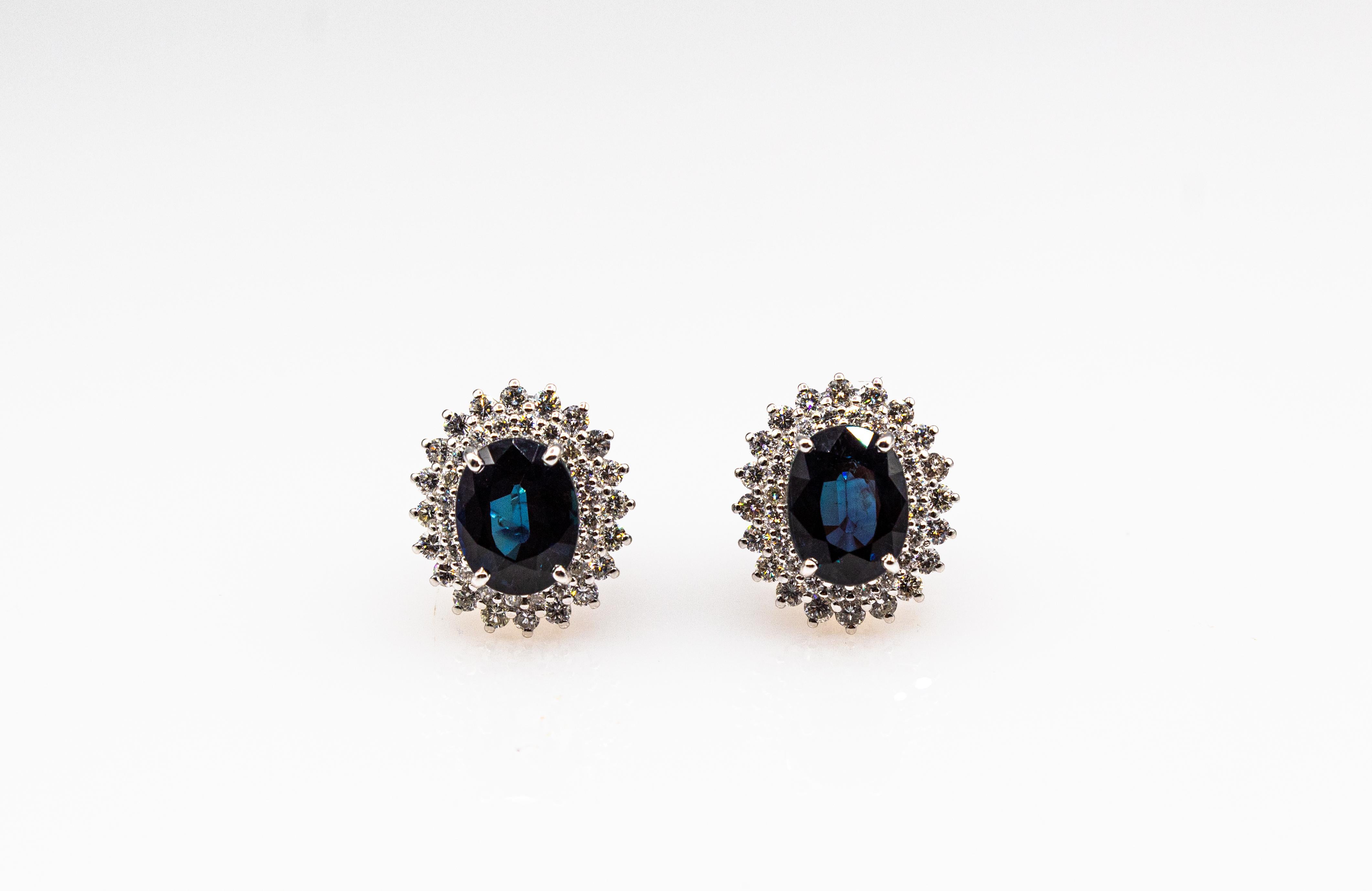 Boucles d'oreilles de style Art Déco en or blanc, diamant taille brillant, saphir bleu en vente 6