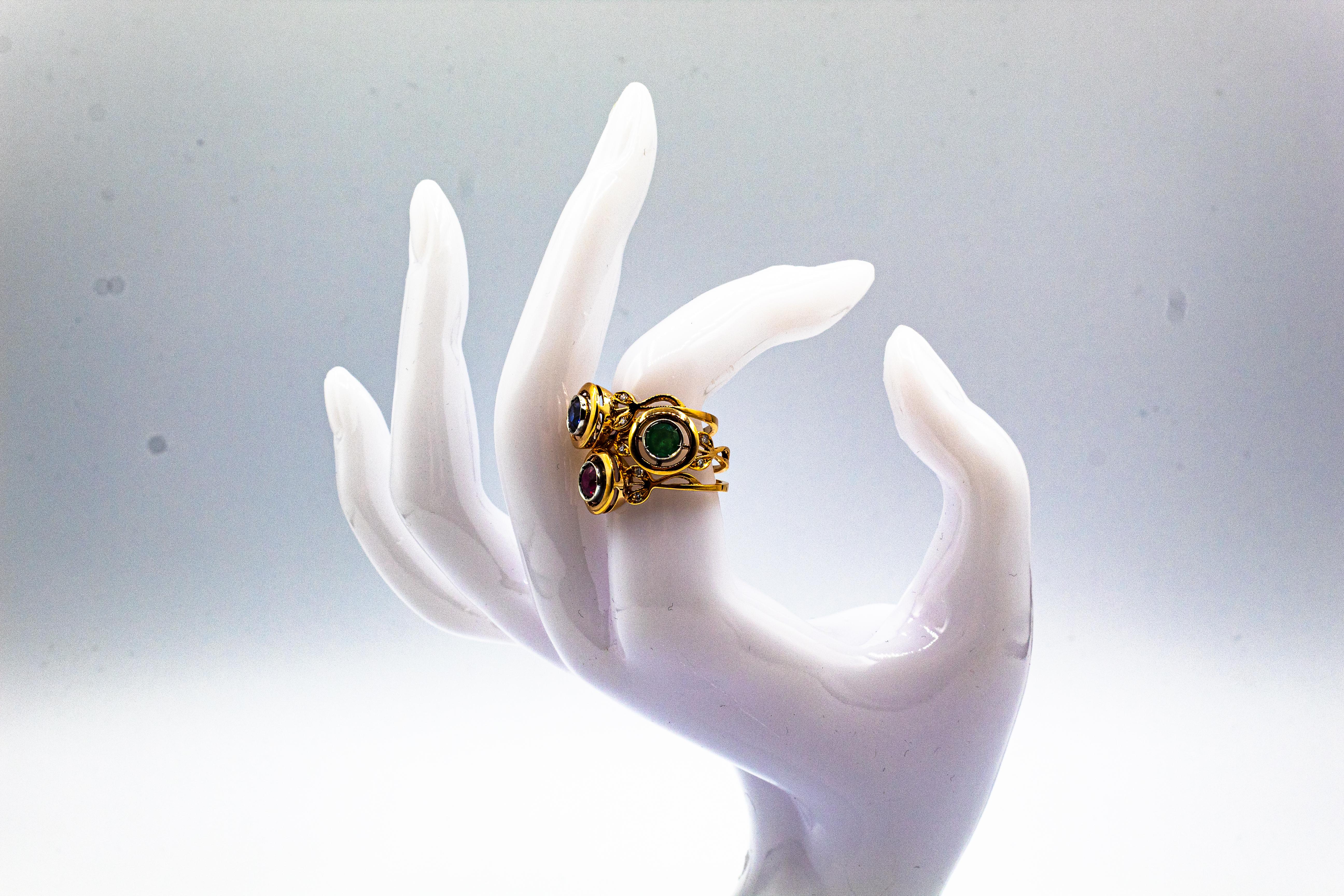 Women's or Men's Art Deco Style White Brilliant Cut Diamond Emerald Yellow Gold Cocktail Ring For Sale