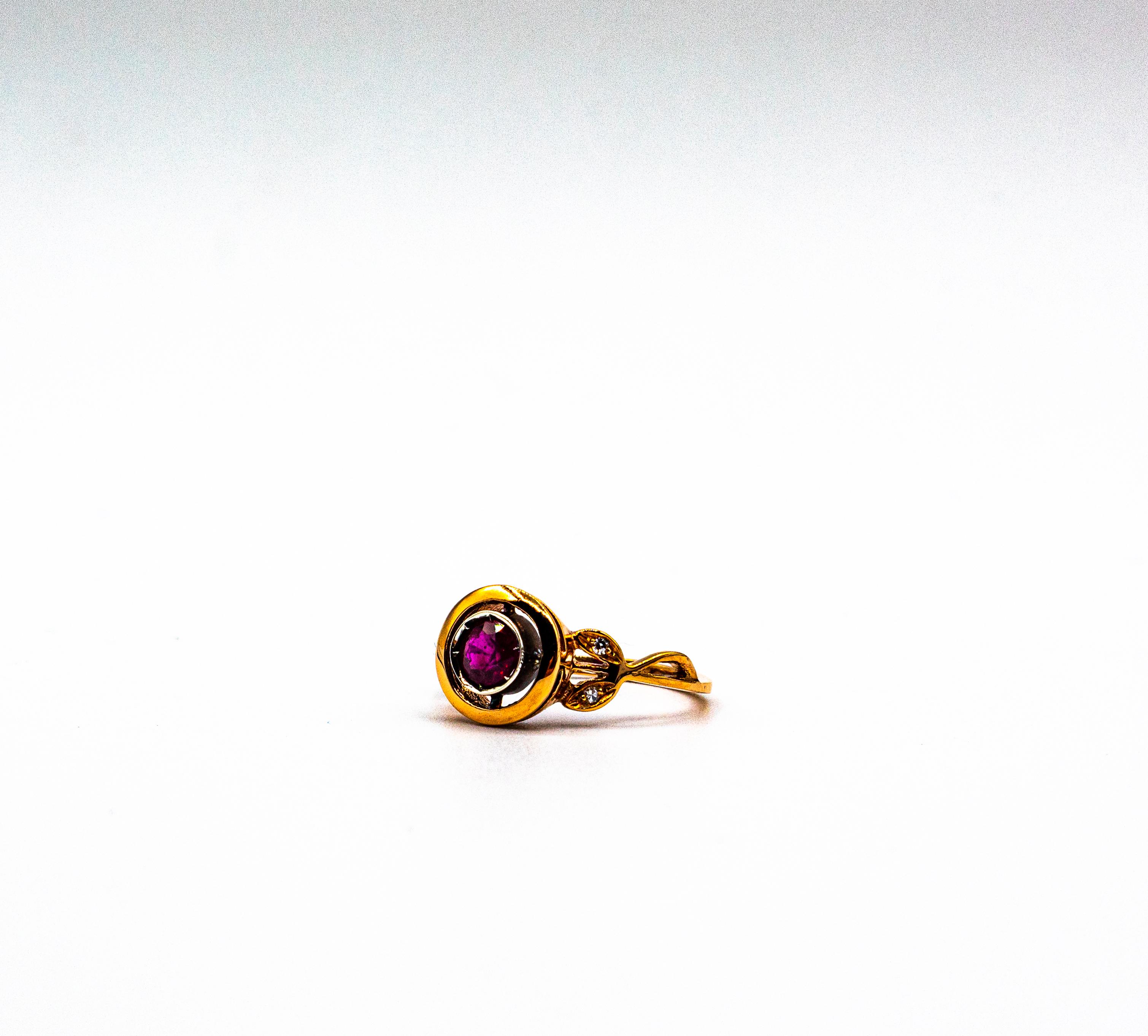Anillo de cóctel de oro amarillo con diamante rubí talla brillante blanco estilo art déco en venta 12