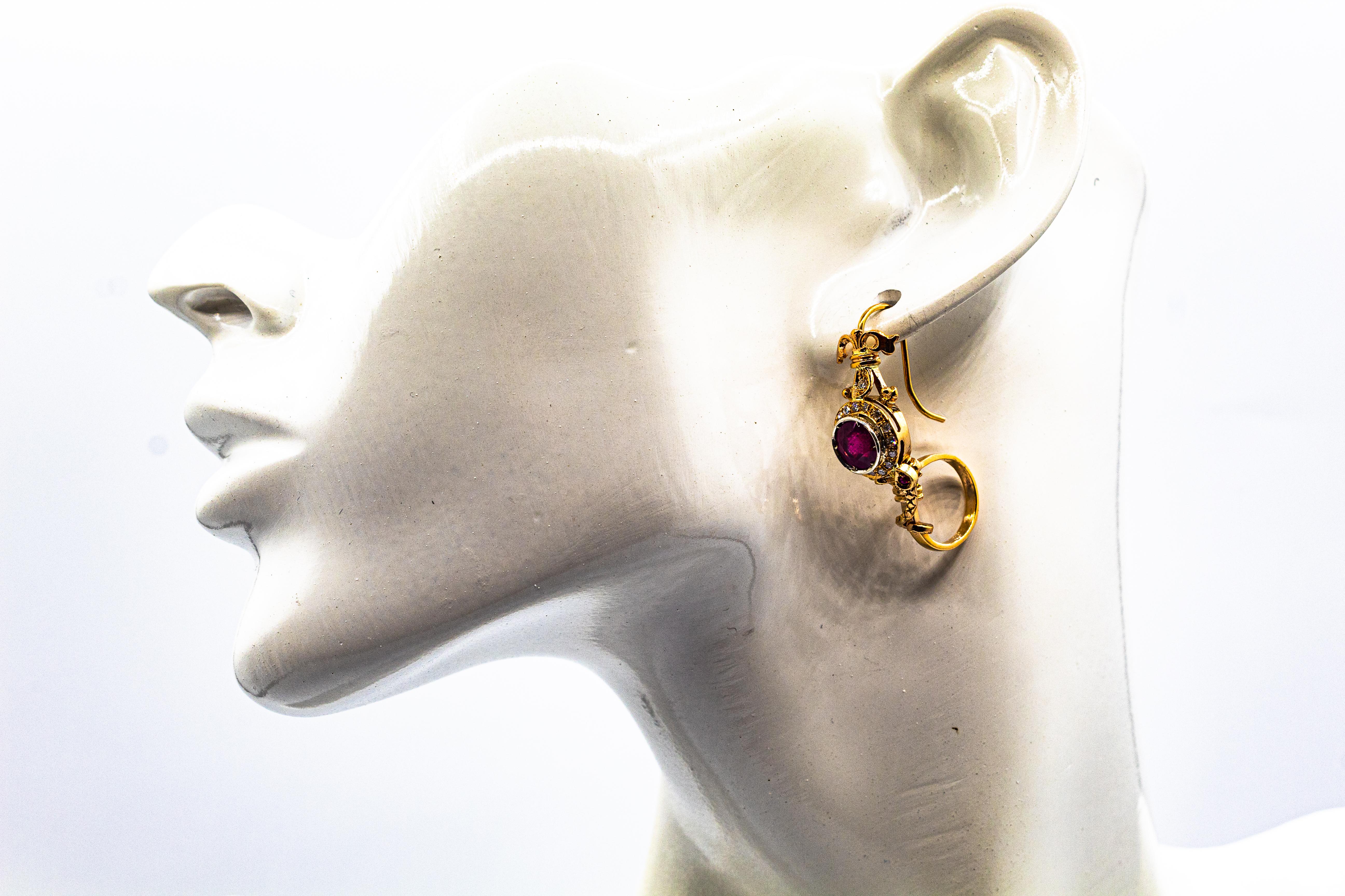 Boucles d'oreilles pendantes en or jaune, rubis, diamant blanc taillé en brillant, style Art Déco en vente 4
