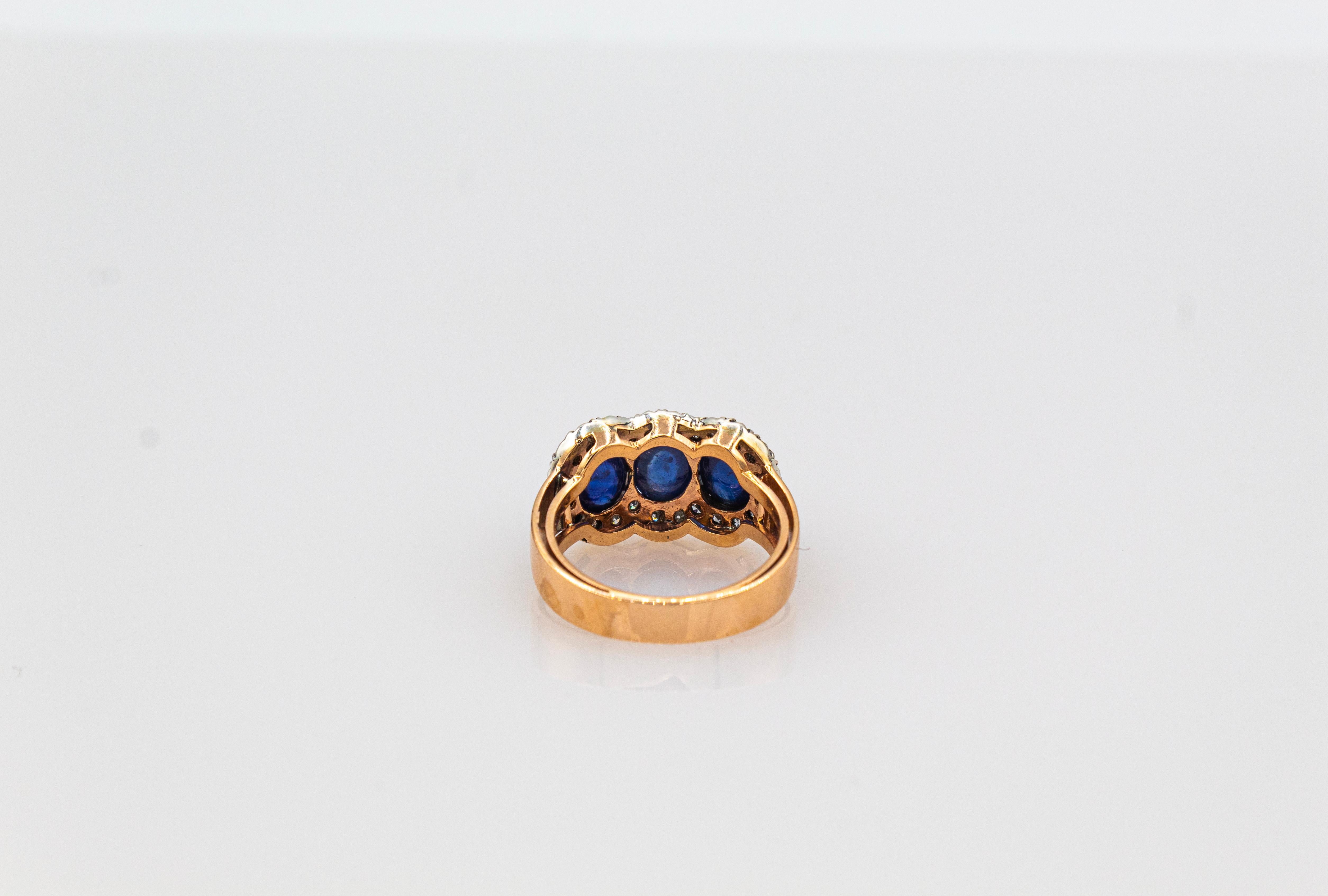 Art Deco Style White Diamond Blue Cabochon Cut Sapphire Yellow Gold Band Ring 7