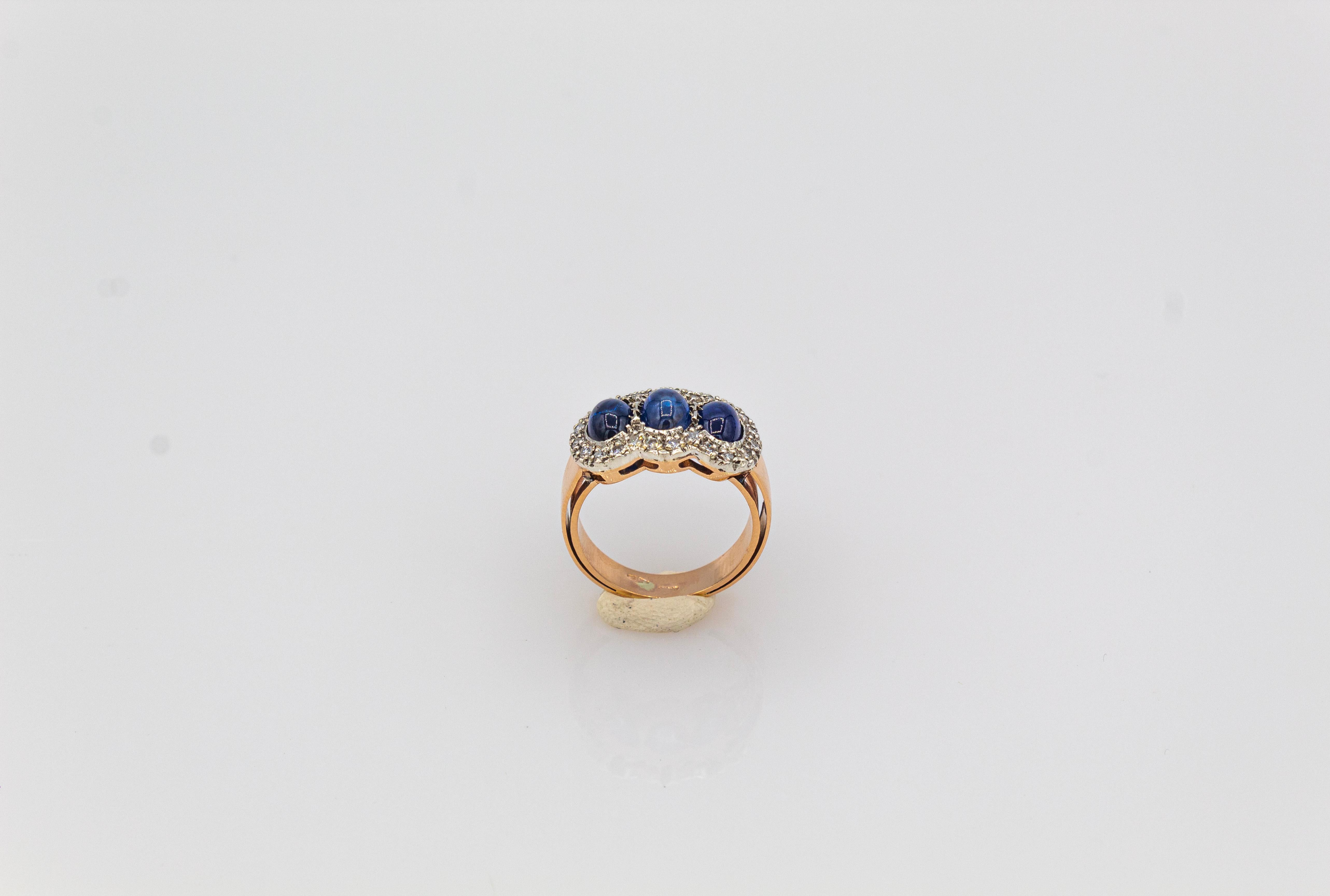 Gelbgoldring im Art-déco-Stil mit weißem Diamanten und blauem Saphir im Cabochon-Schliff im Angebot 3