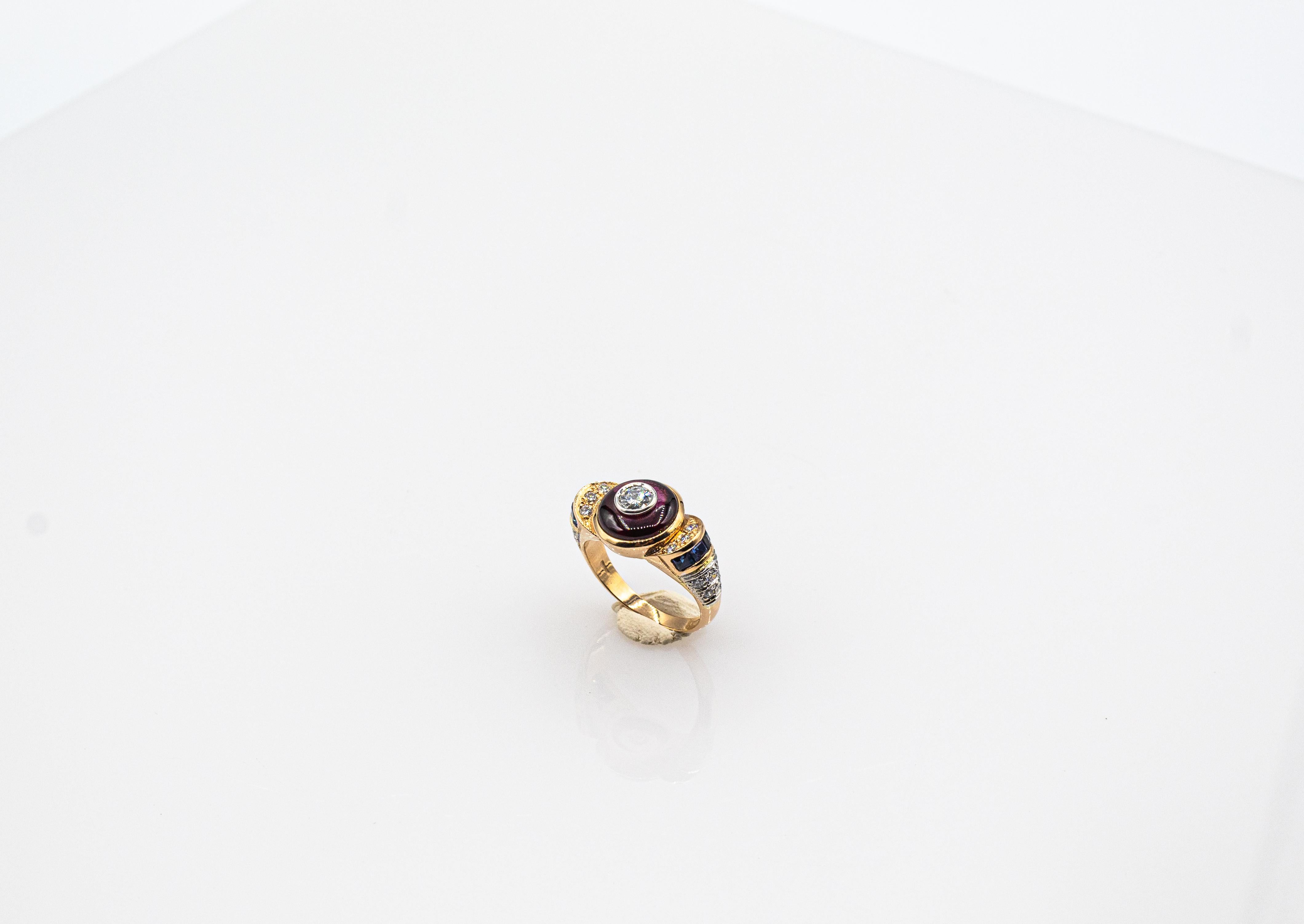 Art Deco Style White Diamond Blue Sapphire Garnet Yellow Gold Cocktail Ring In New Condition For Sale In Naples, IT