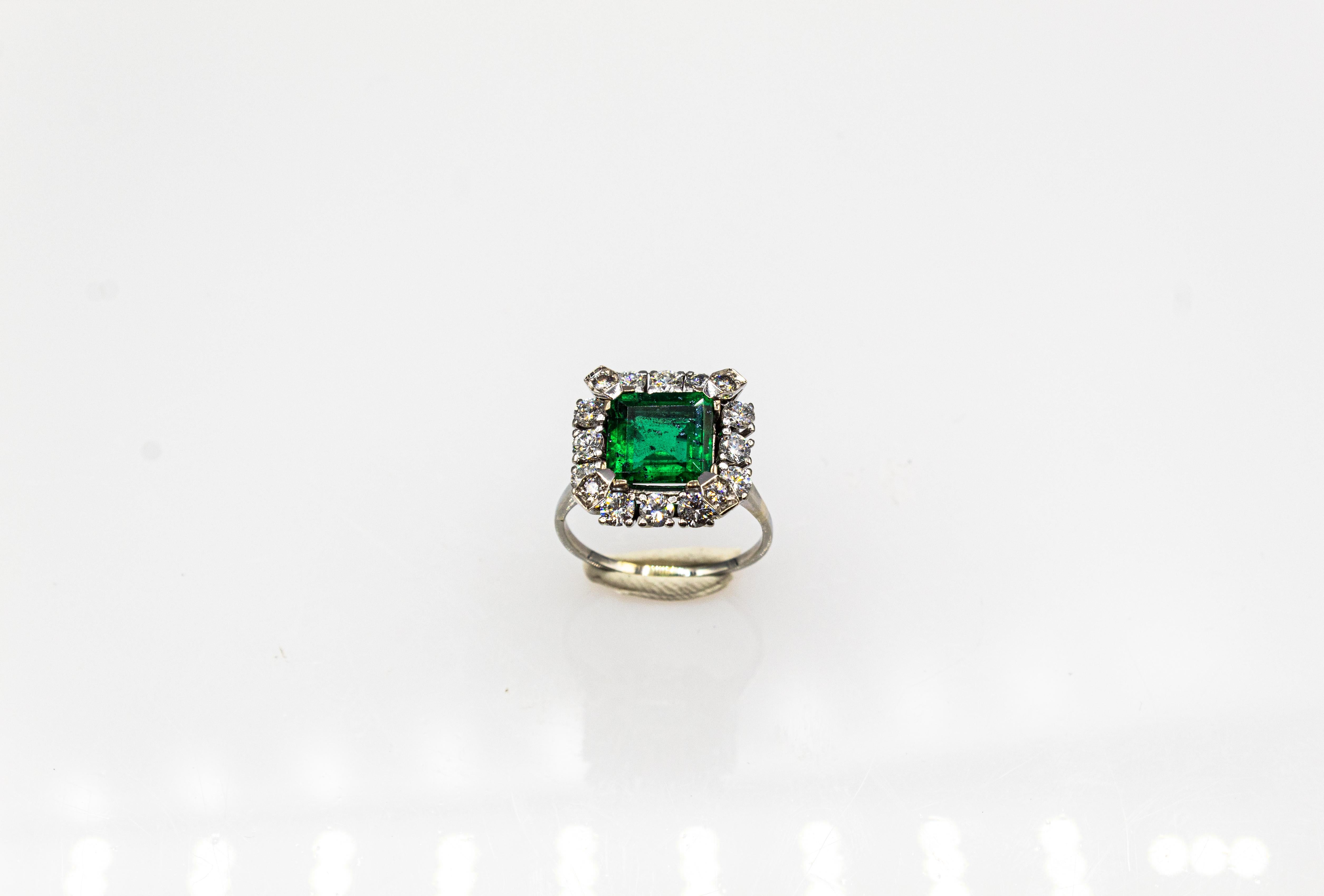 Brilliant Cut Art Deco Style White Diamond Carré Cut Emerald White Gold Cocktail Ring
