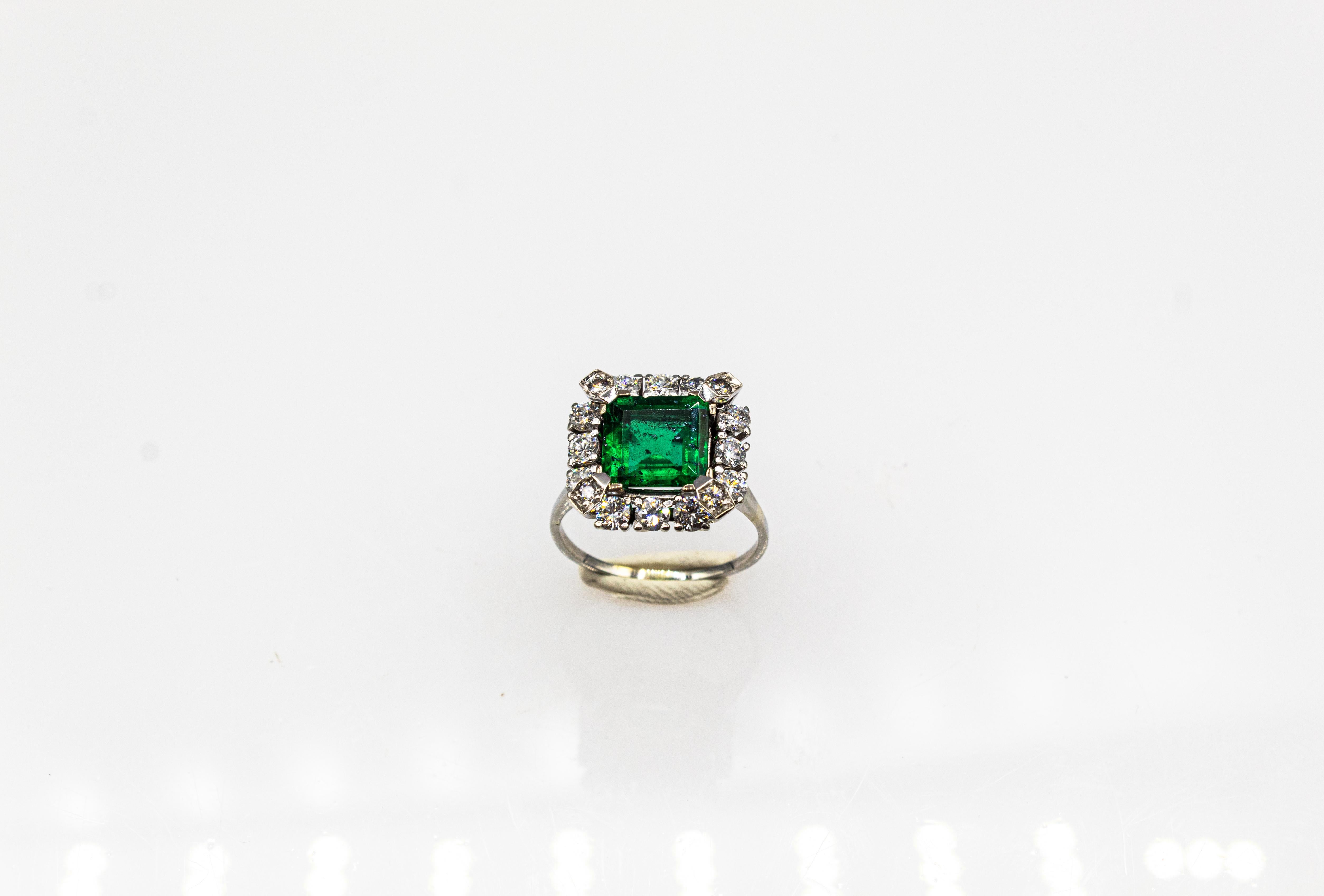 Art Deco Style White Diamond Carré Cut Emerald White Gold Cocktail Ring In New Condition In Naples, IT