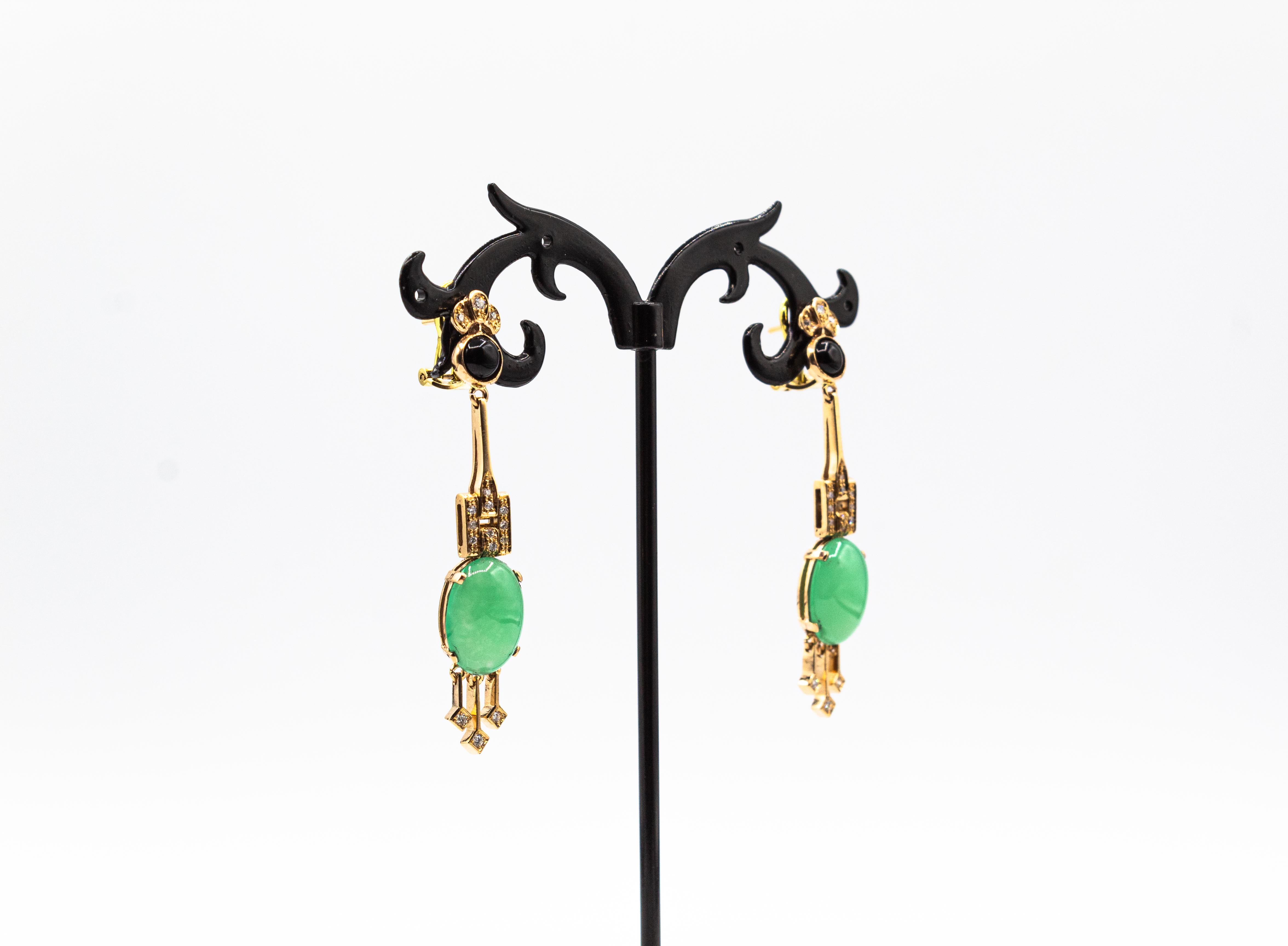 Art Deco Style White Diamond Chrysoprase Onyx Yellow Gold Clip-On Earrings In New Condition For Sale In Naples, IT