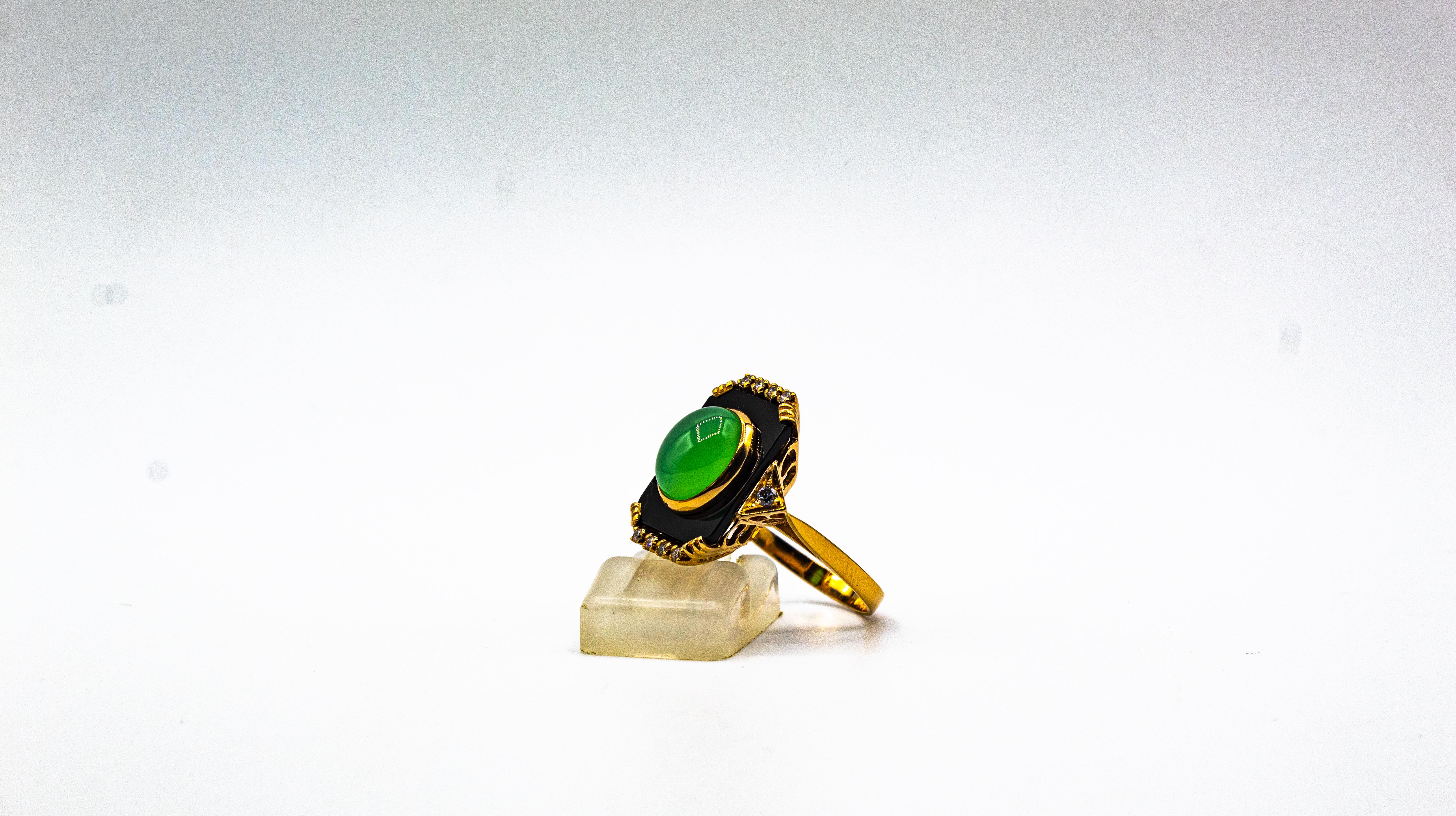Bague cocktail en or jaune de style Art déco avec diamant blanc, chrysoprase et onyx en vente 5