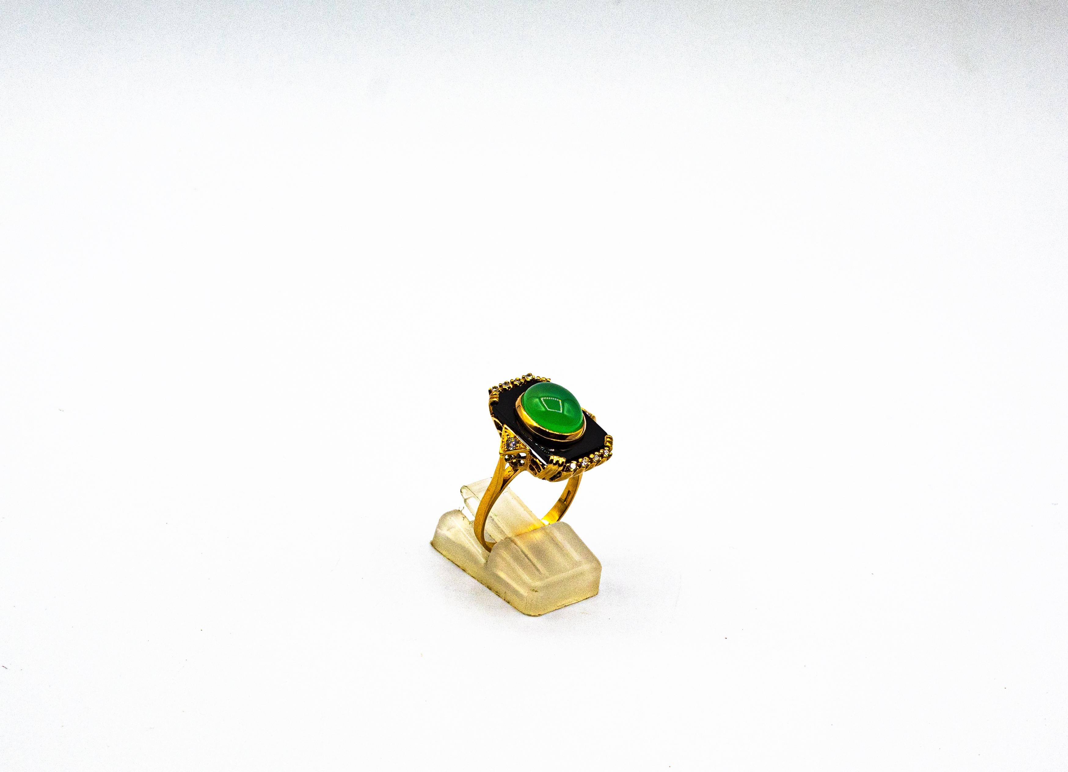 Bague cocktail en or jaune de style Art déco avec diamant blanc, chrysoprase et onyx en vente 2