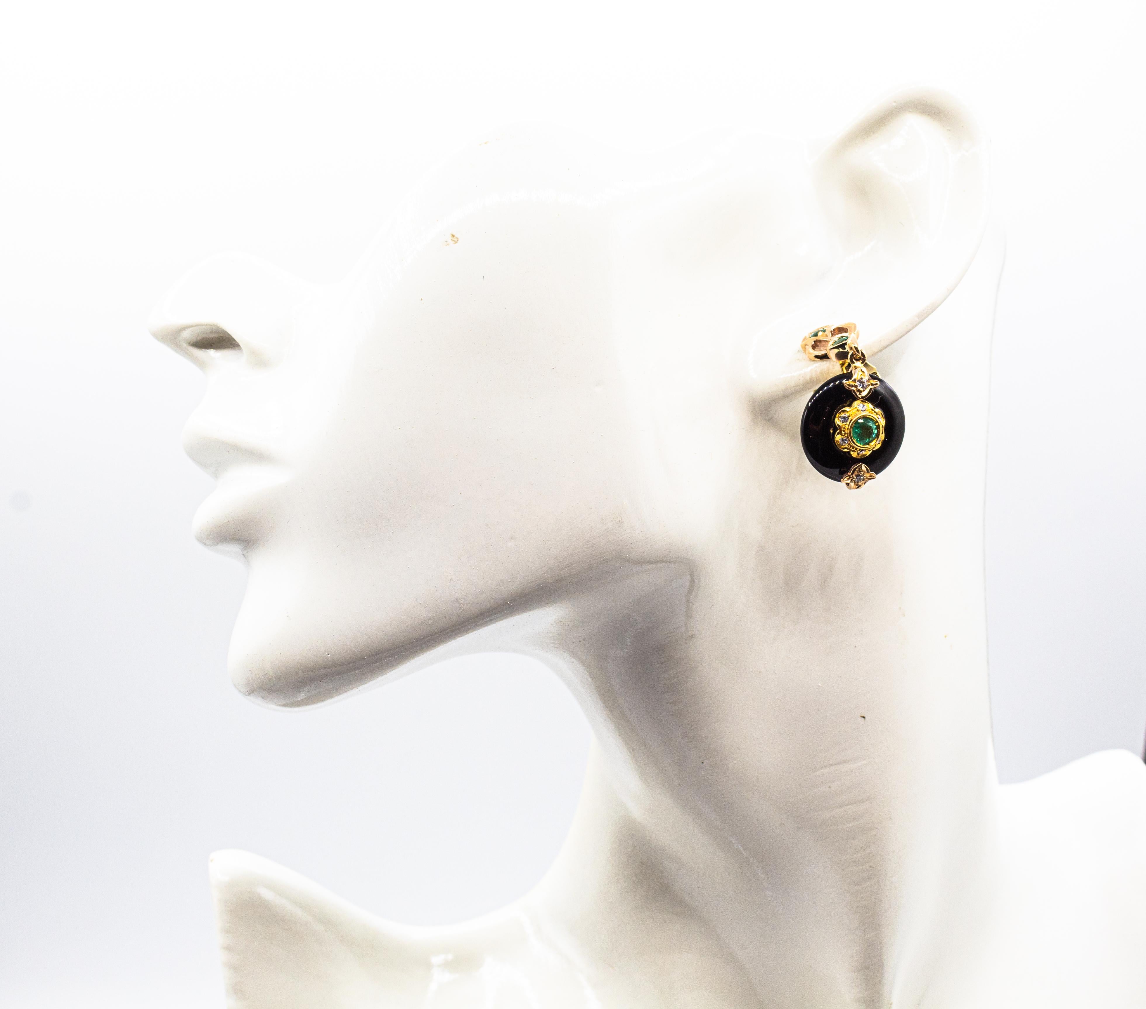 Boucles d'oreilles à clip en or jaune, diamants blancs et onyx taillés à la main, style Art Déco en vente 1