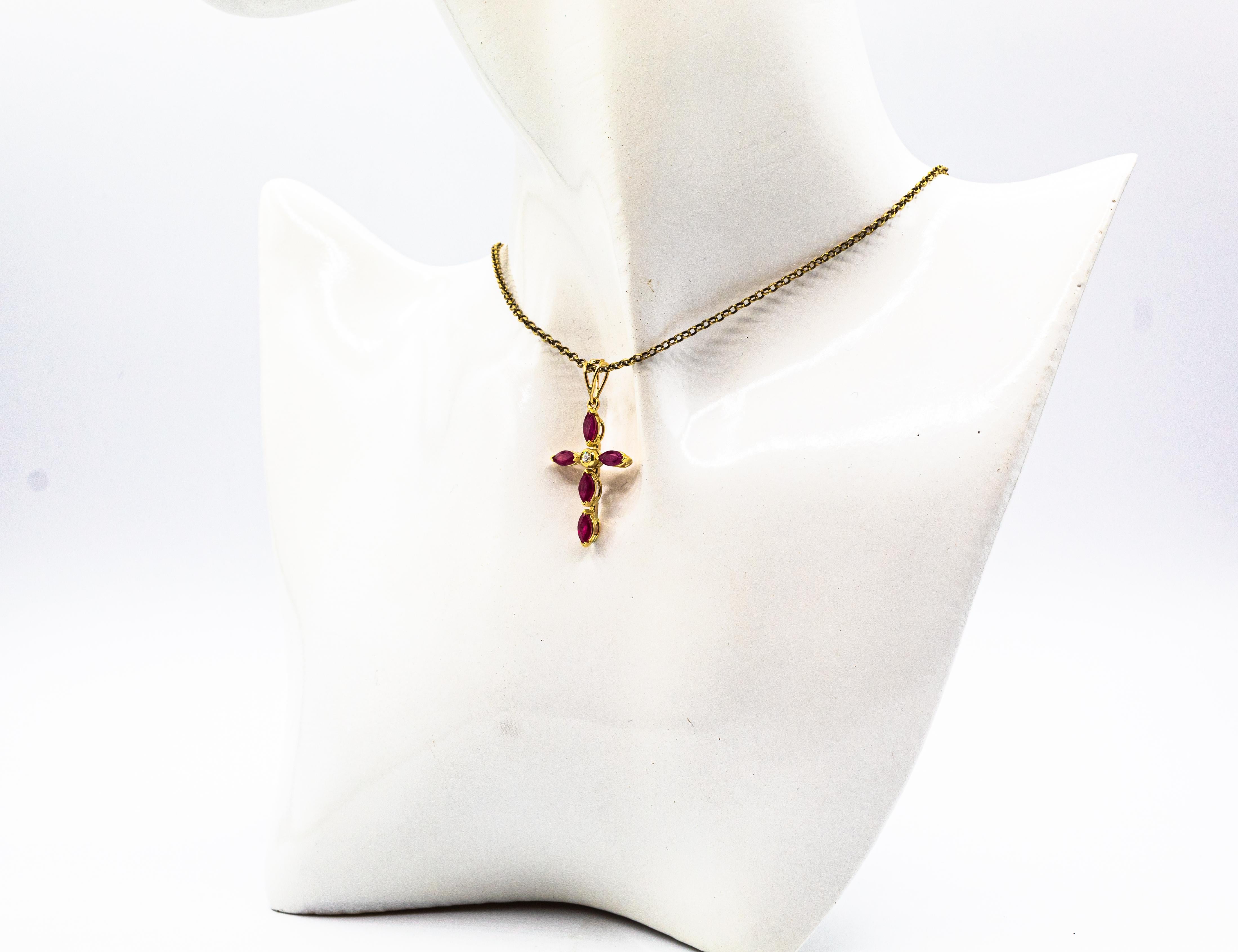 Pendentif « Rose » de style Art Déco en or jaune avec diamants blancs et rubis taille marquise en vente 2