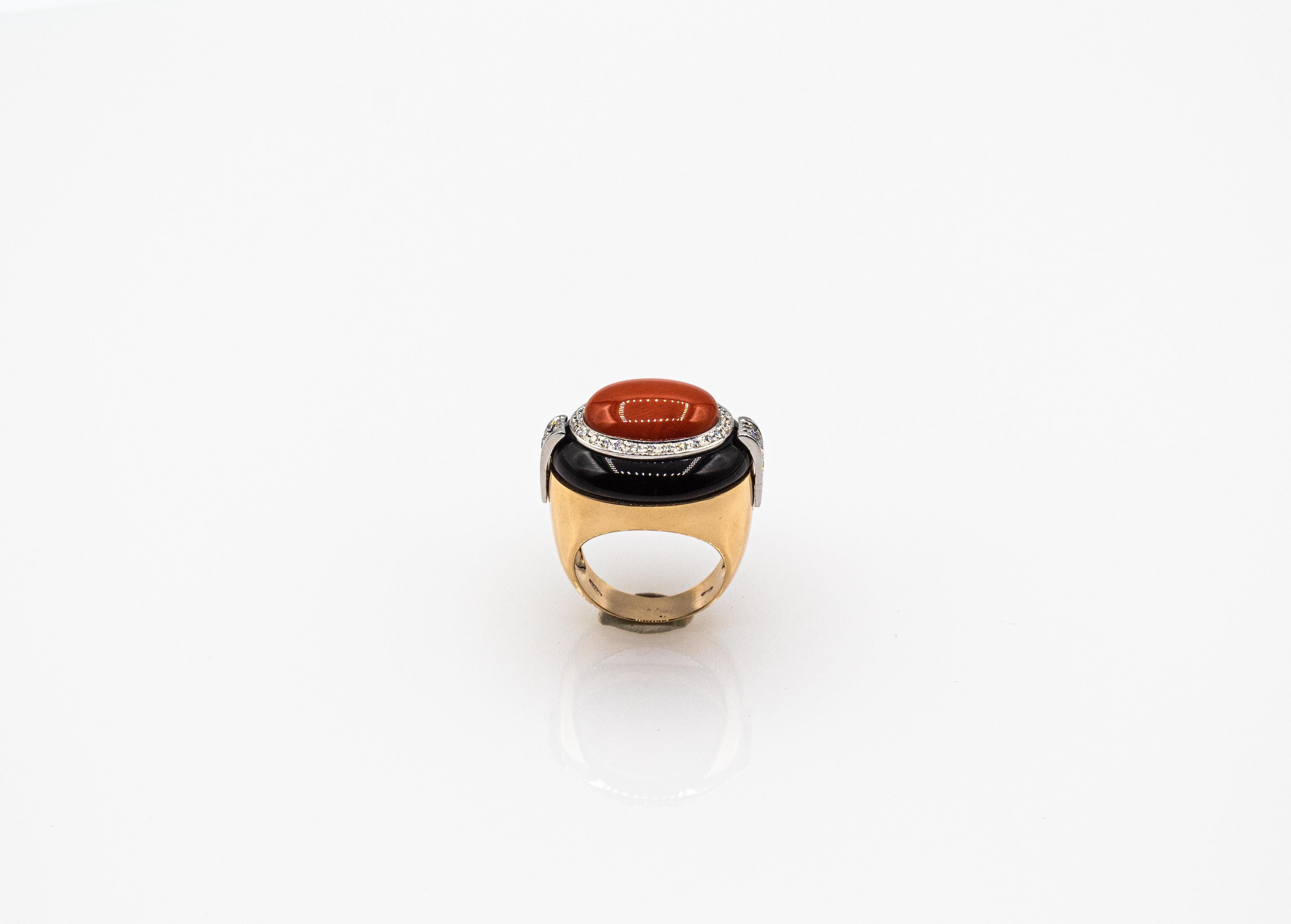 Art Deco Style White Diamond Mediterranean Coral Onyx Yellow Gold Cocktail Ring In New Condition For Sale In Naples, IT