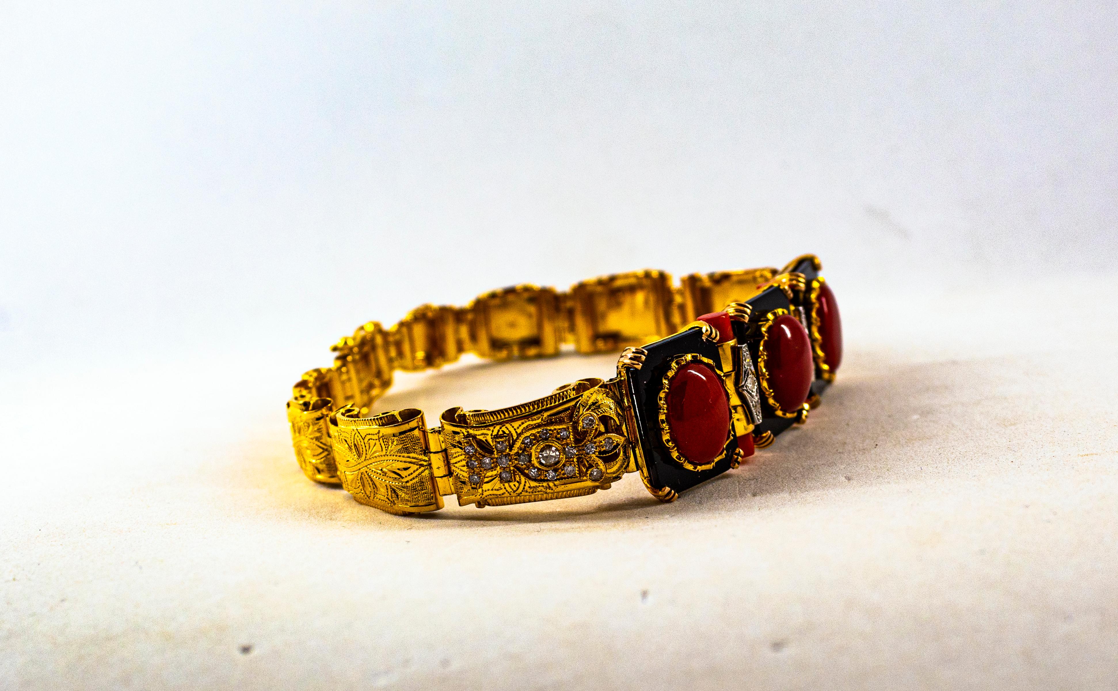 Bracelet en or jaune, style Art Déco, diamant blanc, corail rouge méditerranéen, onyx en vente 2