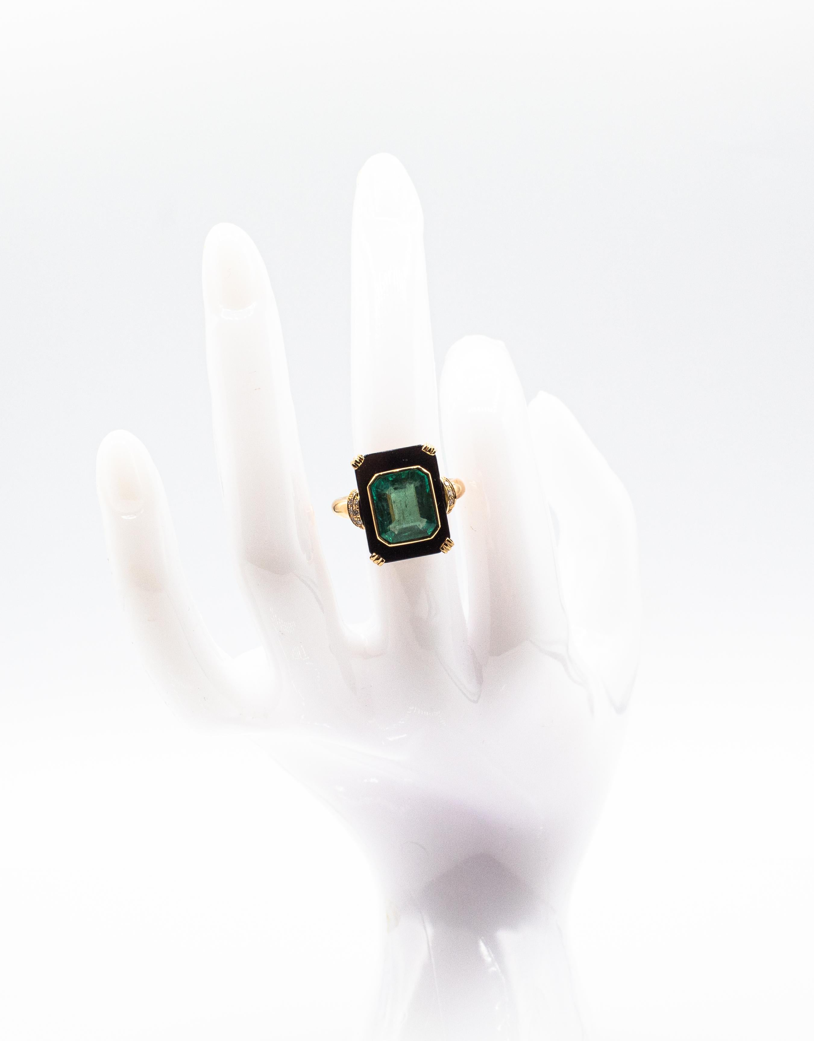 Anello da cocktail in oro giallo con diamante bianco taglio ottagono e smeraldo in stile Art Deco in vendita 8