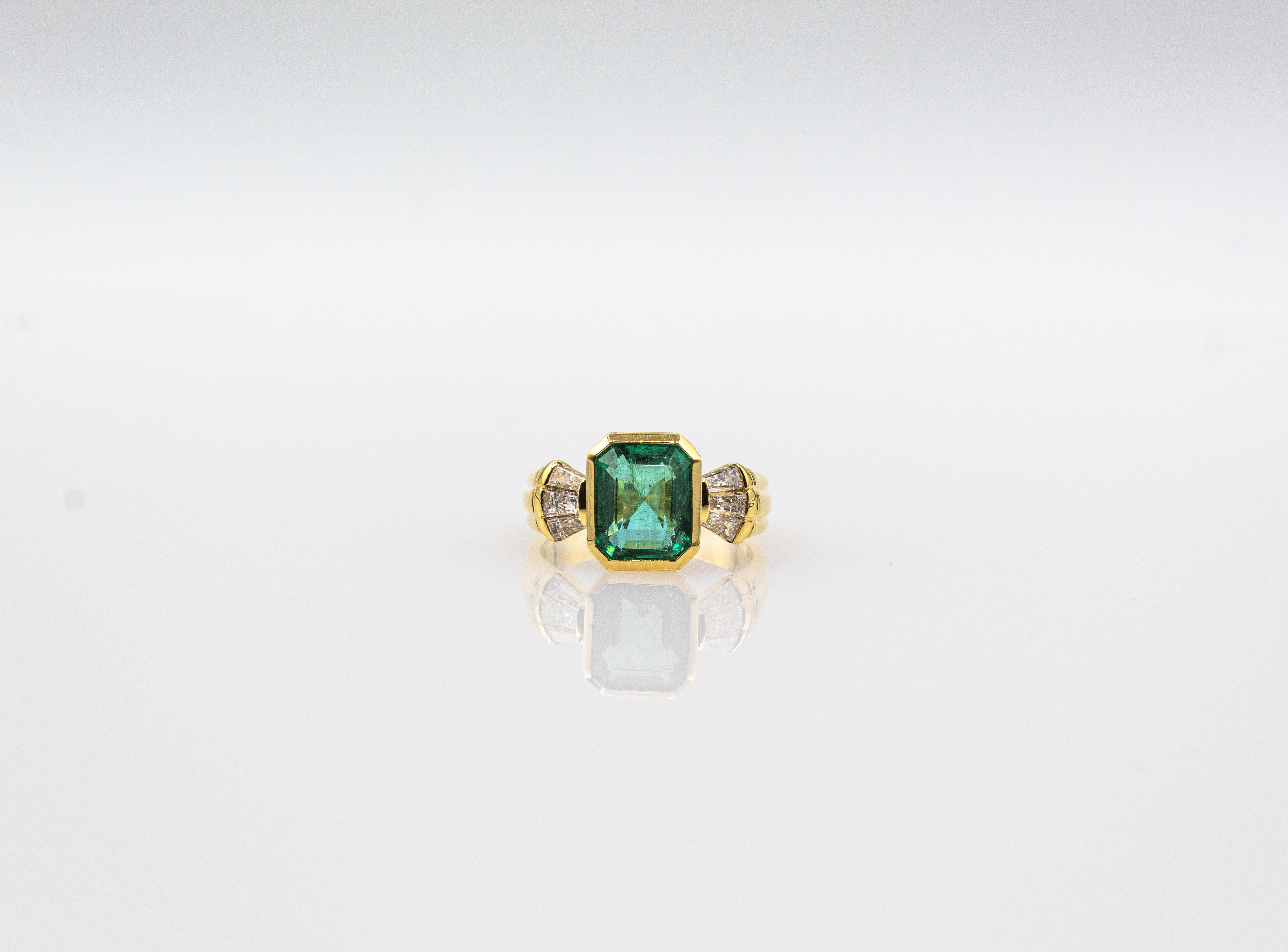 Art Deco Style White Diamond Octagon Cut Emerald Yellow Gold Cocktail Ring 7