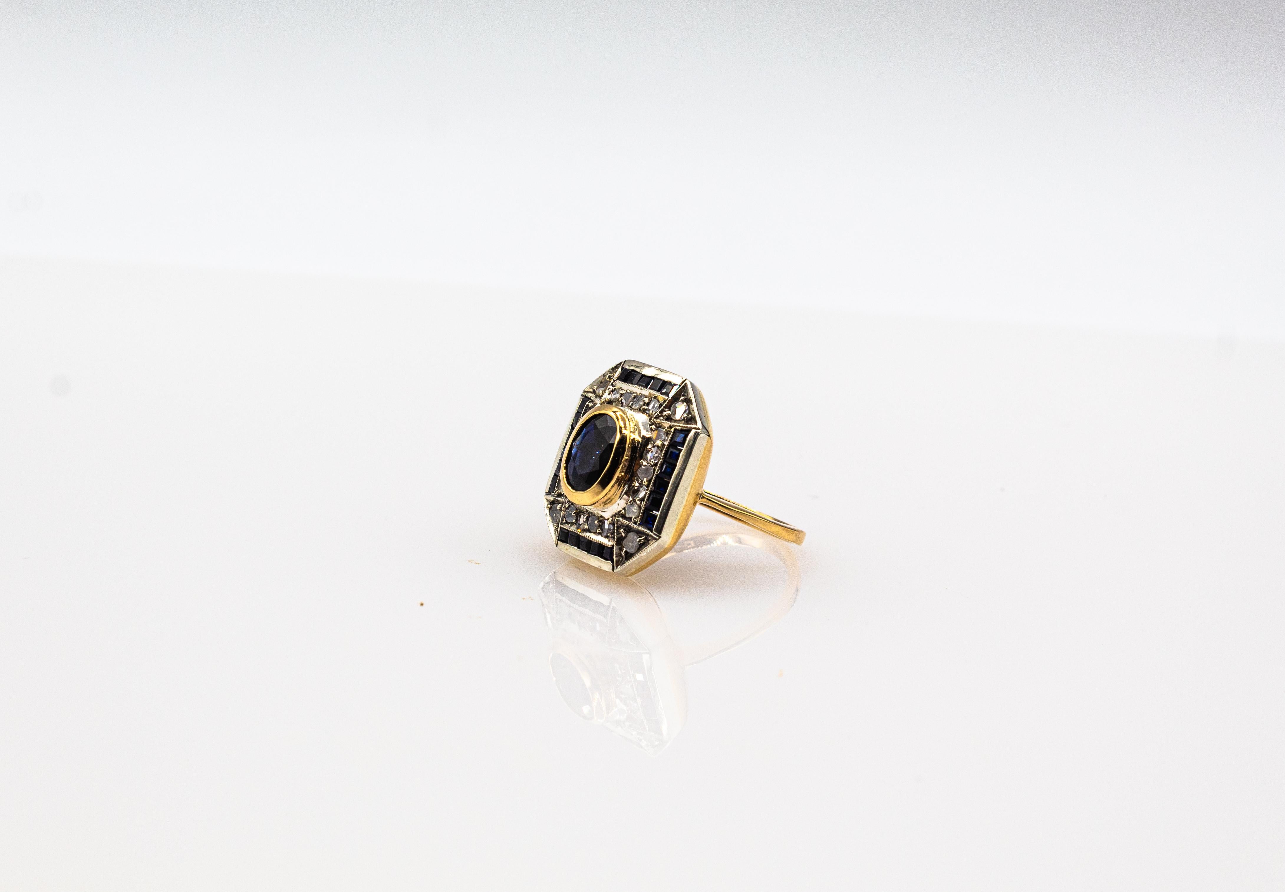 Bague cocktail de style Art déco en or jaune avec diamants blancs et saphirs bleus taille ovale en vente 5