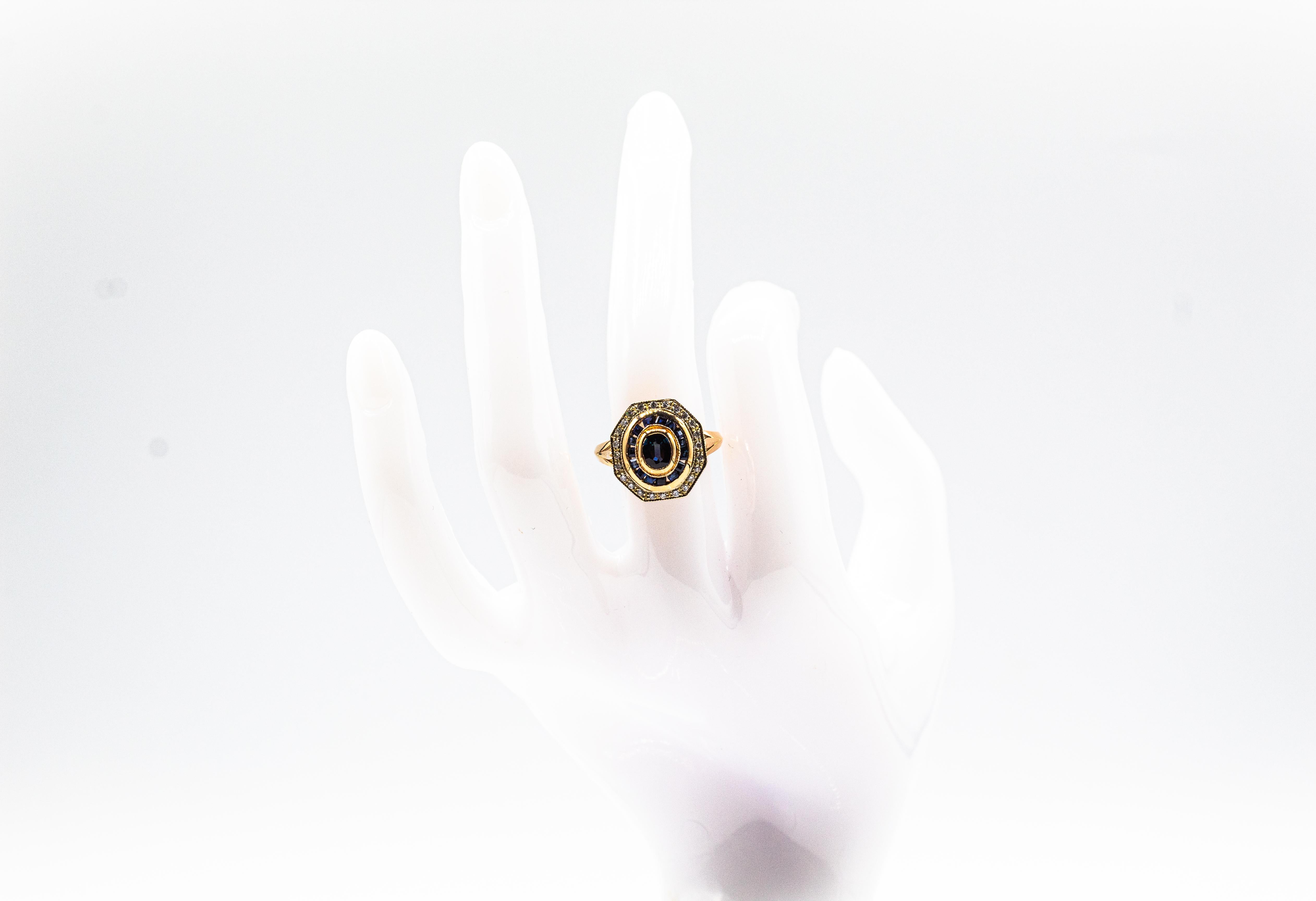 Bague cocktail de style Art déco en or jaune avec diamants blancs et saphirs bleus taille ovale en vente 10