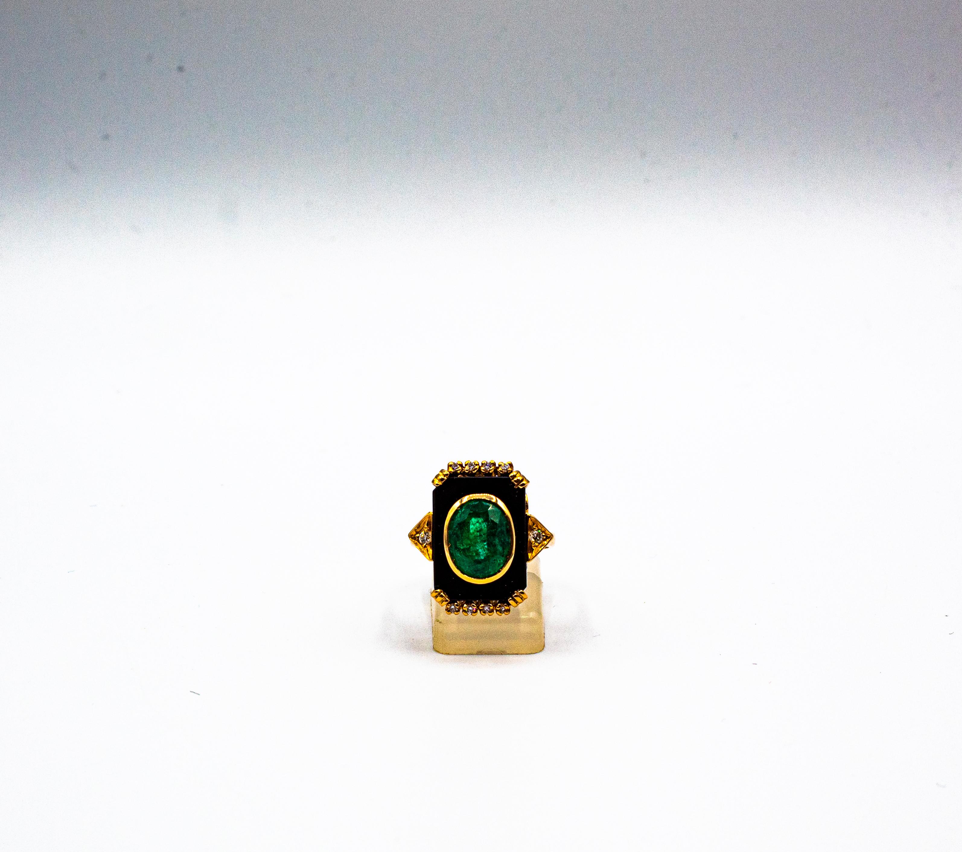 Art Deco Style White Diamond Oval Cut Emerald Onyx Yellow Gold Cocktail Ring 4