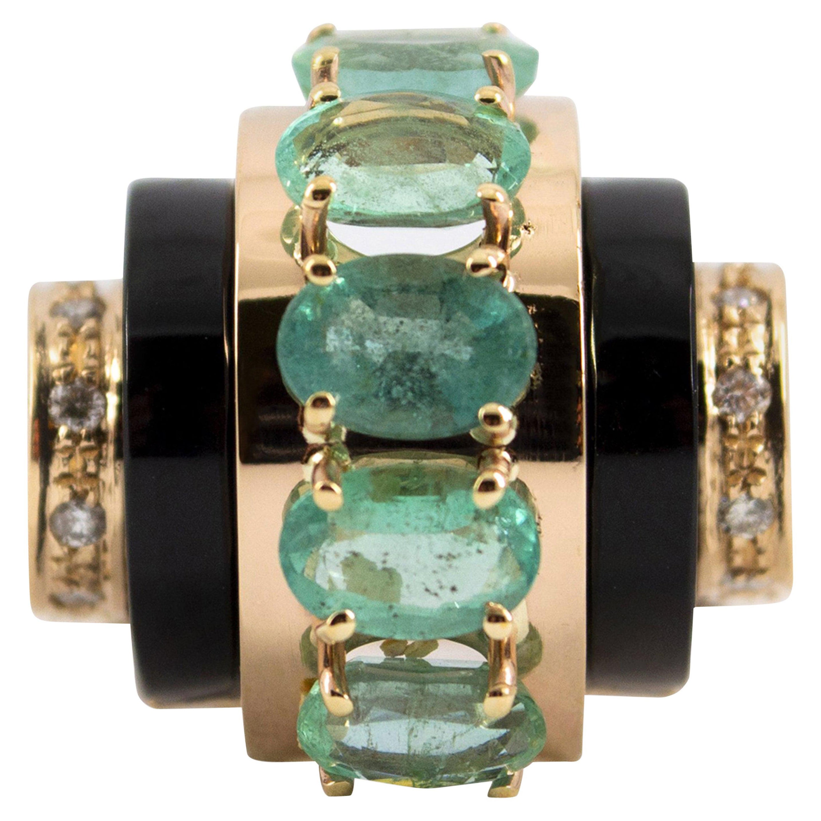 Art Deco Style White Diamond Oval Cut Emerald Onyx Yellow Gold Cocktail Ring